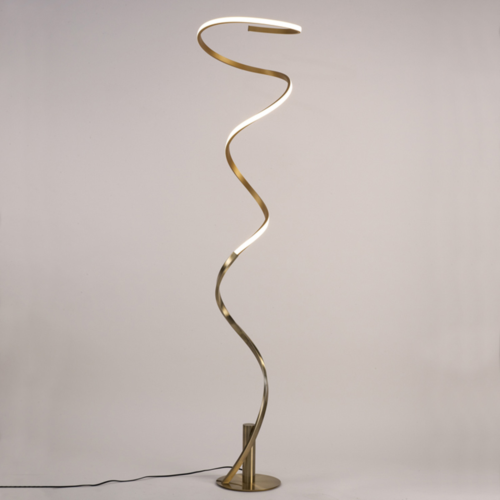 LED-golvlampa Helix, antik satinerad