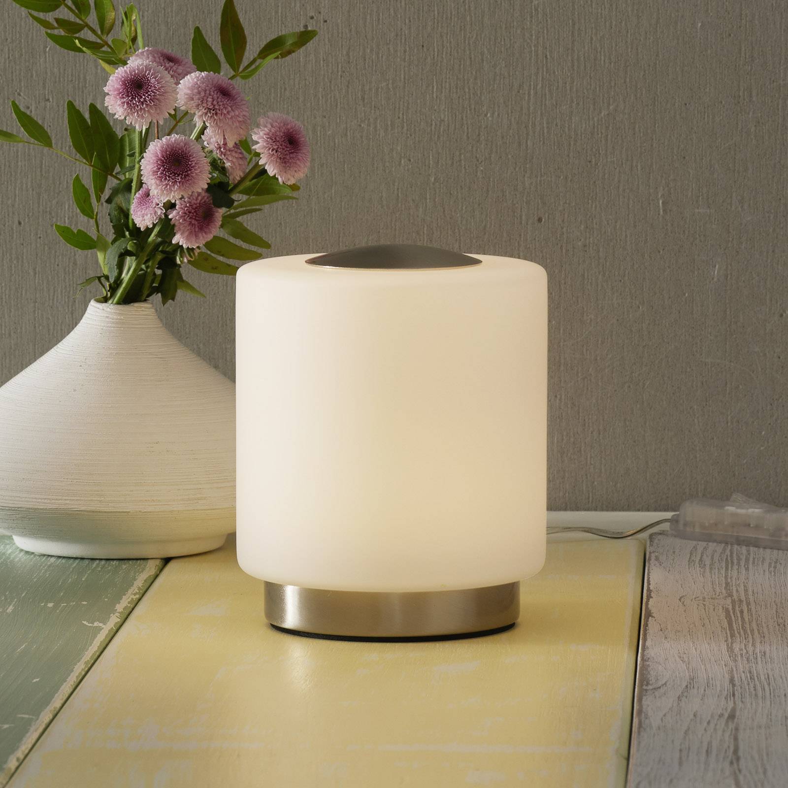 Dimbar bordslampa Simi med touch-funktion