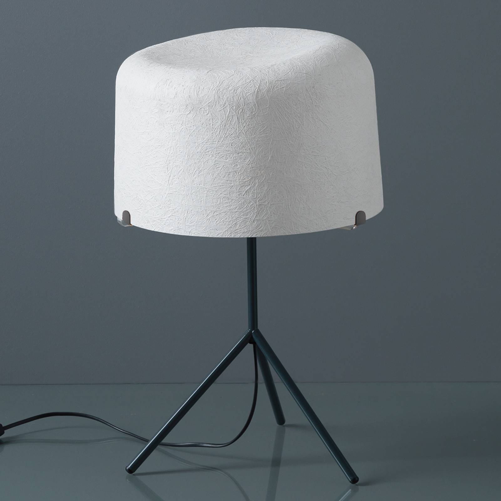 Bordslampa Ola av glasfiber, vit, 53 cm hög