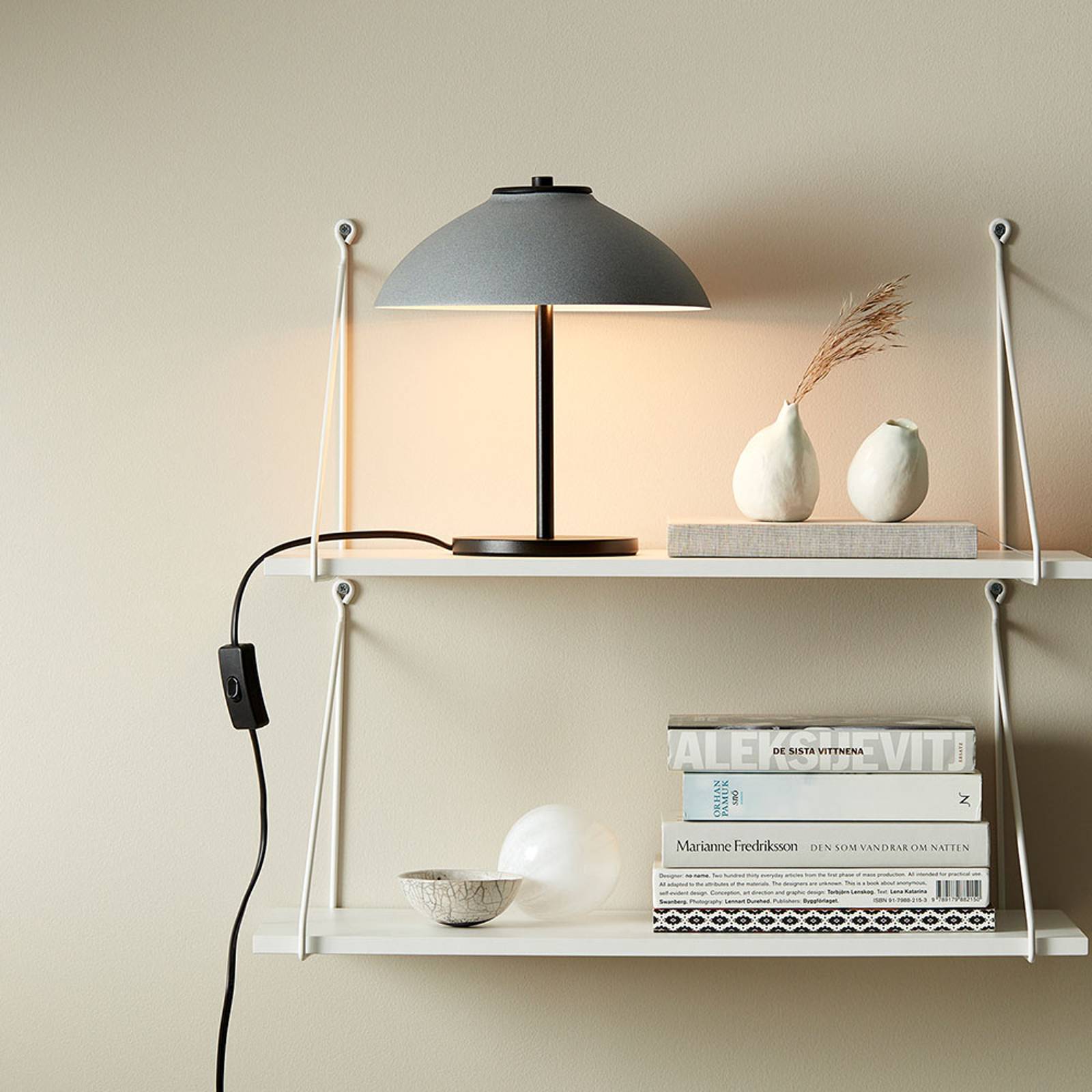 Bordslampa Vali, höjd 25,8 cm, svart/grå