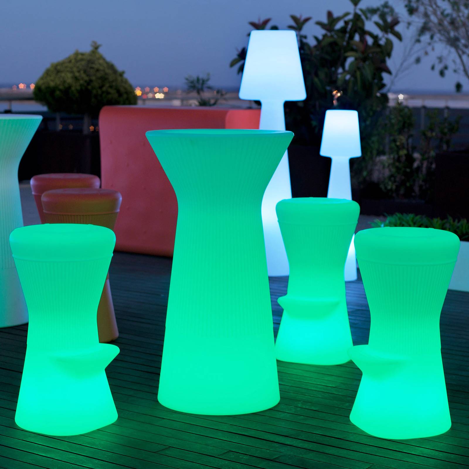 Newgarden Corfu LED-barstol med solcell+batteri