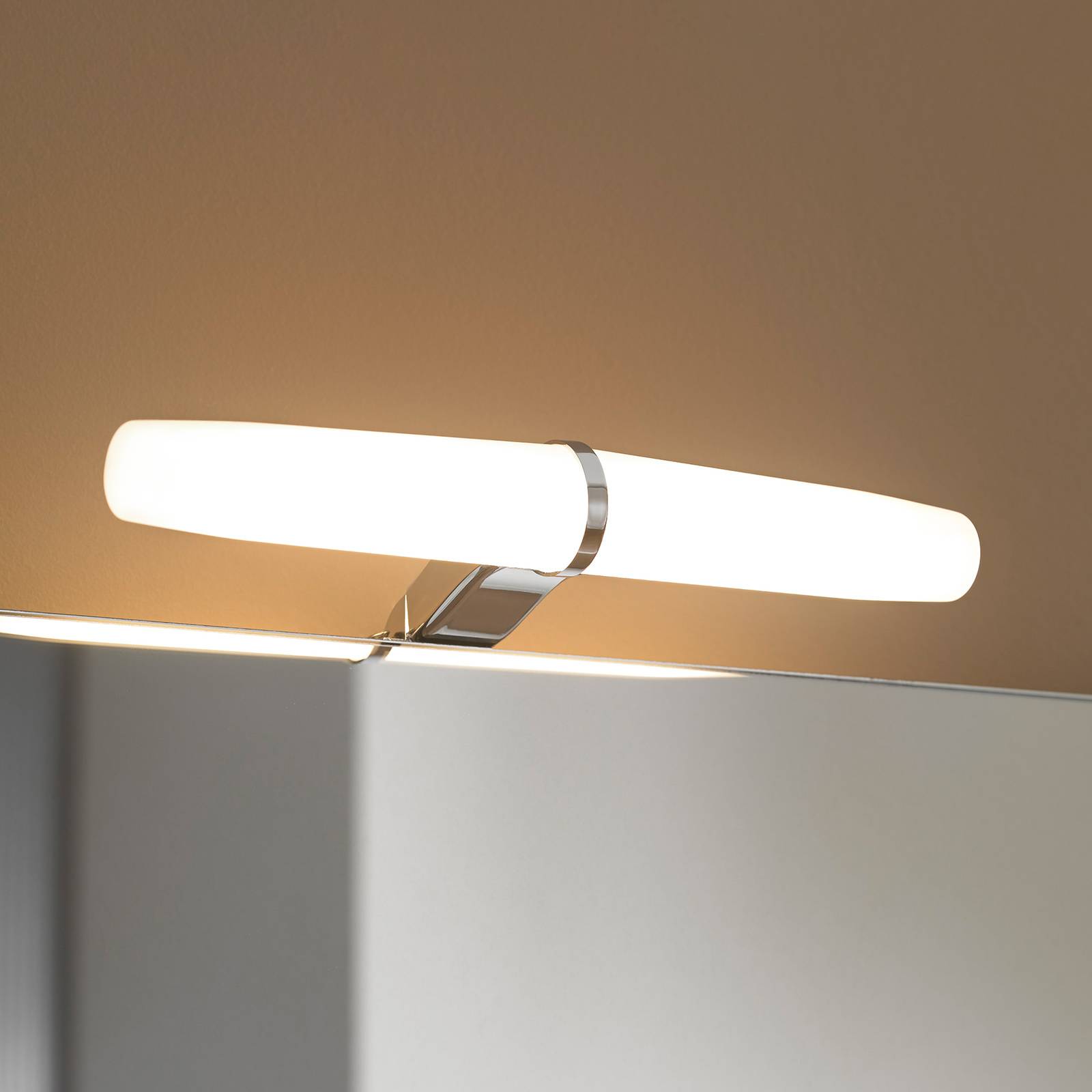 LED-spegellampan Eva 2, universalvit