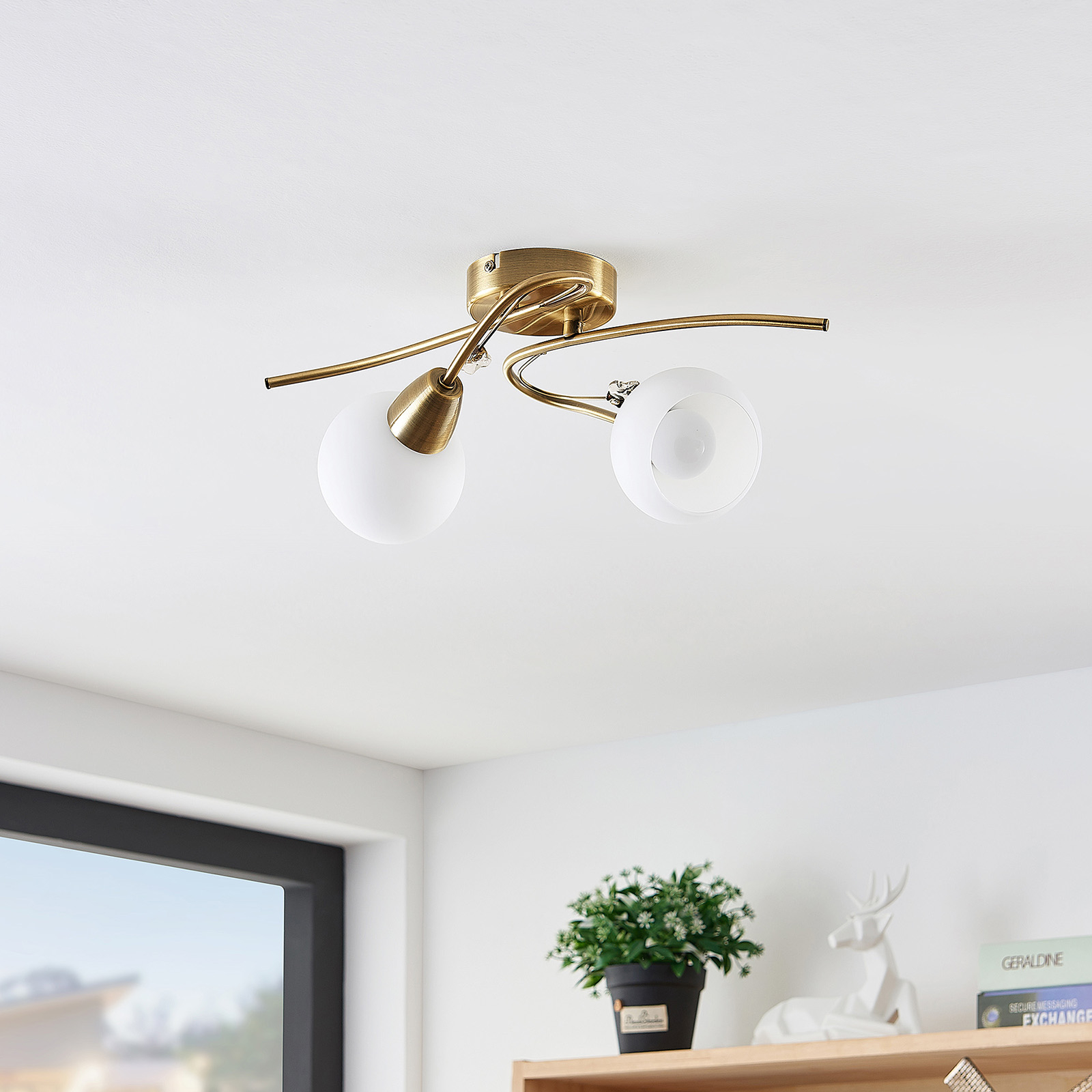 Lindby Floresca taklampa, 2 lampor, mässing