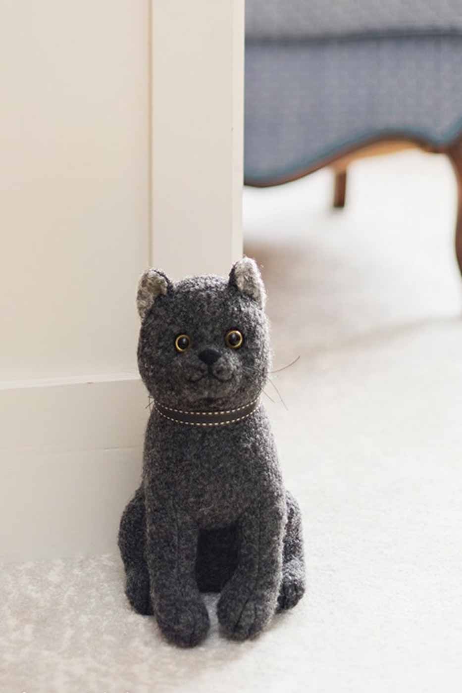 Dörrstopp Katt Mimmi 1kg mjuk sittande