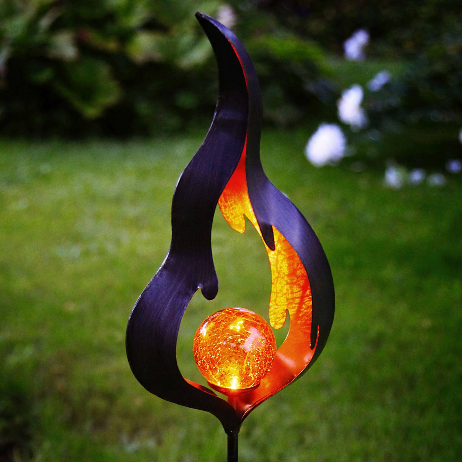 Solar-jordspettslampa Melilla Flamme m LED-lampor