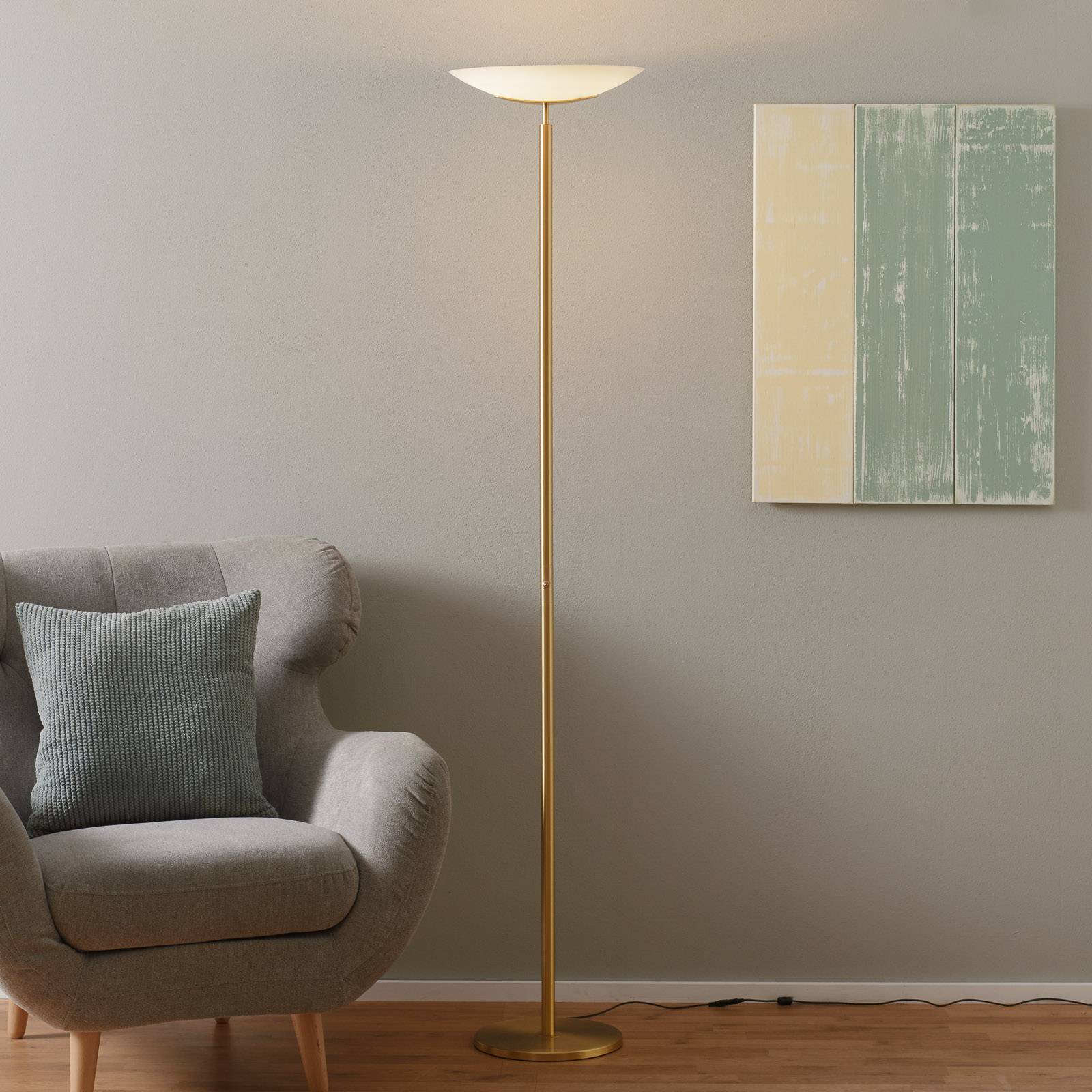 Högkvalitativ LED-uplight-golvlampa Mika i mässing