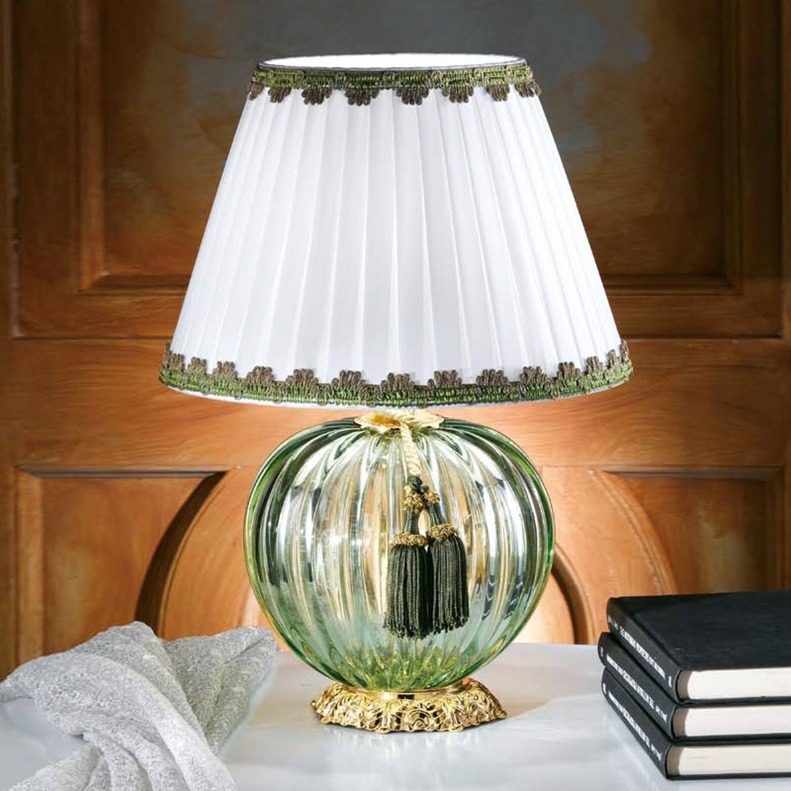 Snygg bordslampa Maureen med Murano-glas