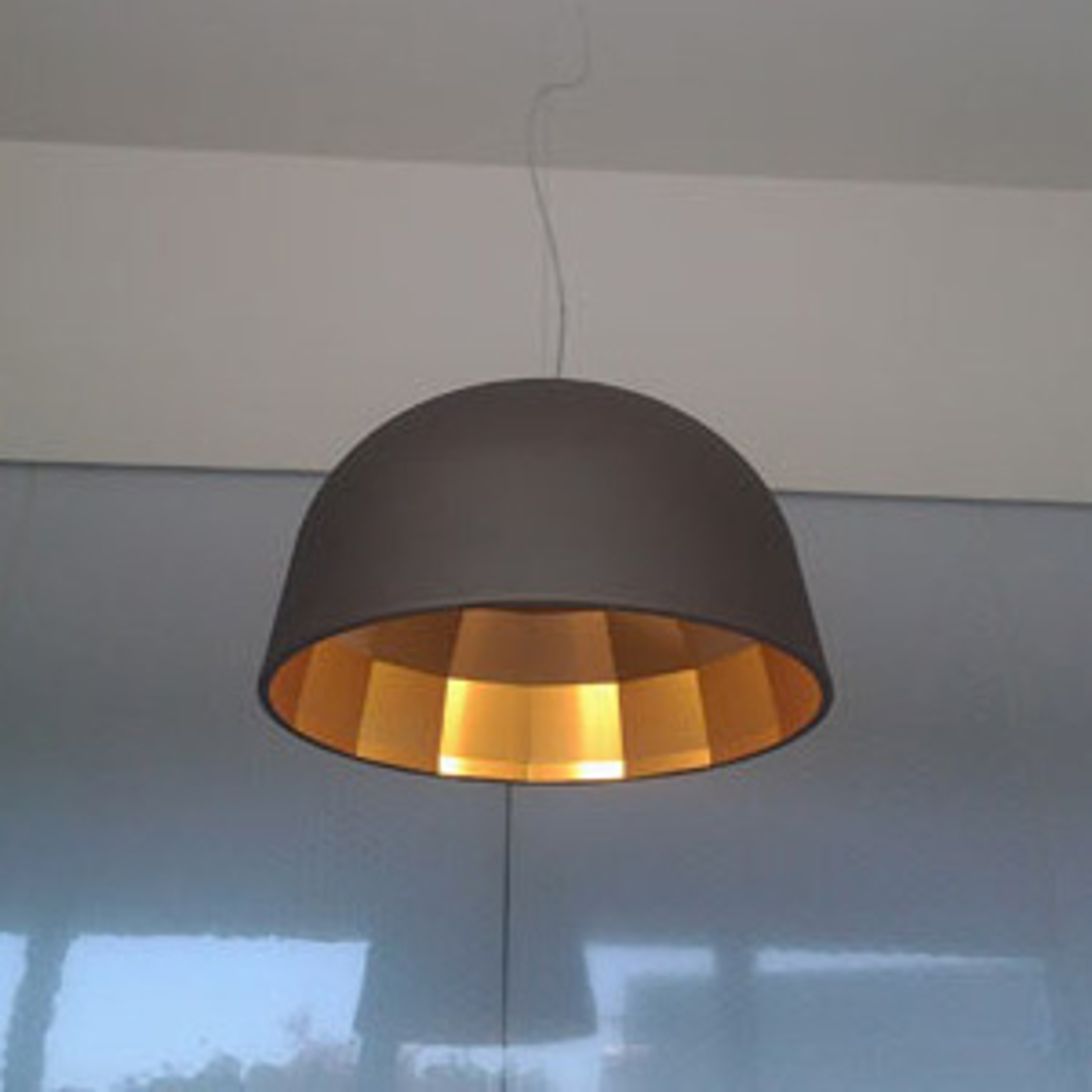 Oluce Empty - LED-hänglampa i brunt, 59 cm