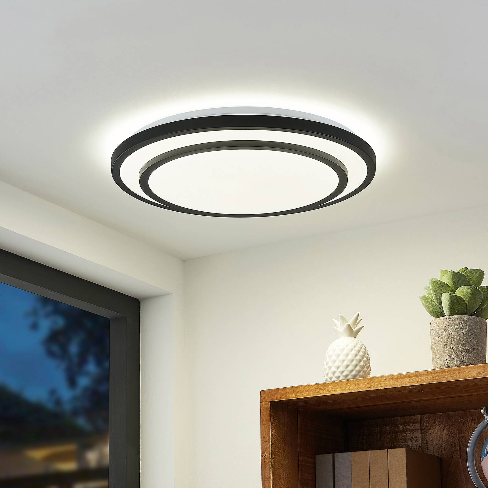 Lindby Essina LED-taklampa, CCT, dimbar
