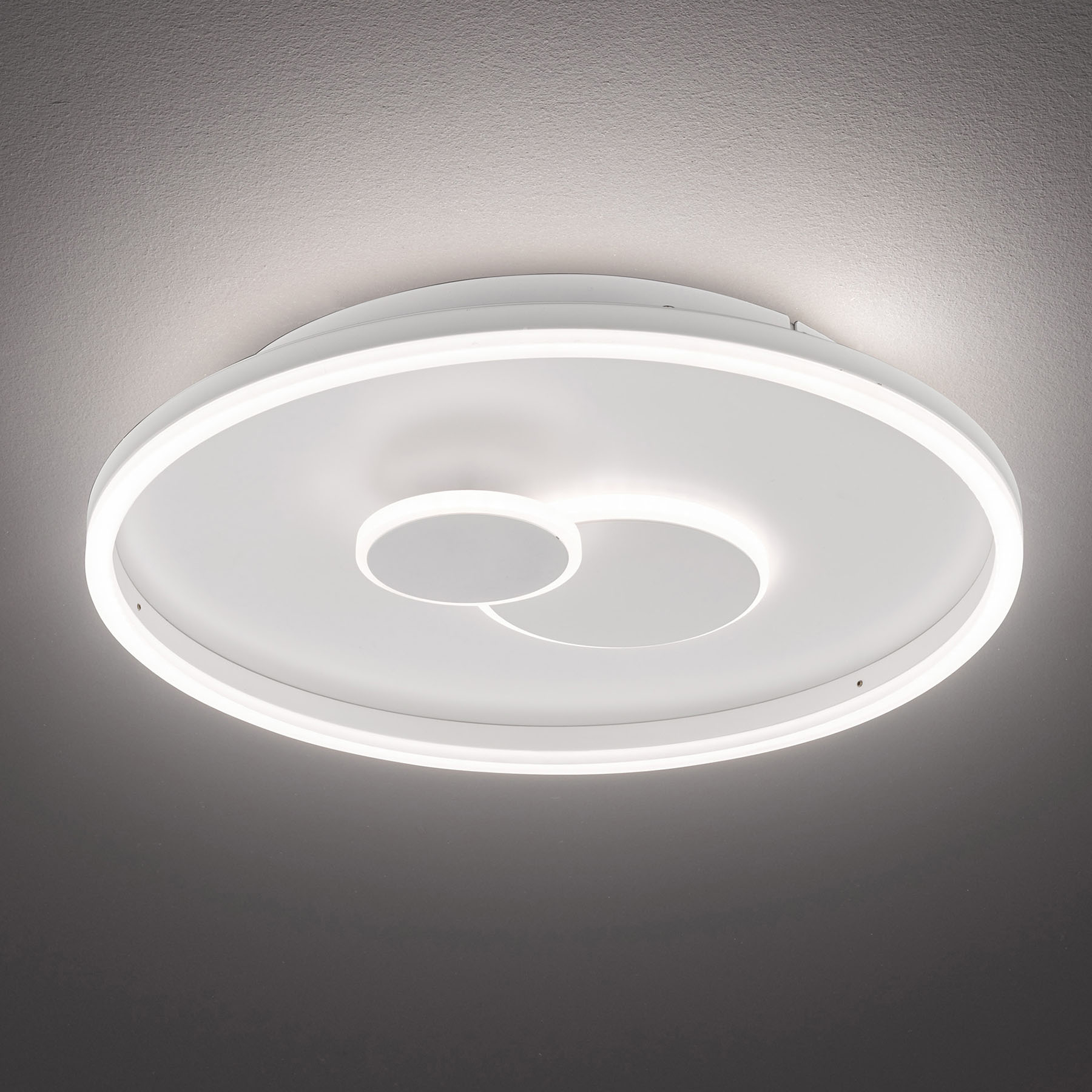 LED-taklampa Nadra, dimbar i tre steg, rund