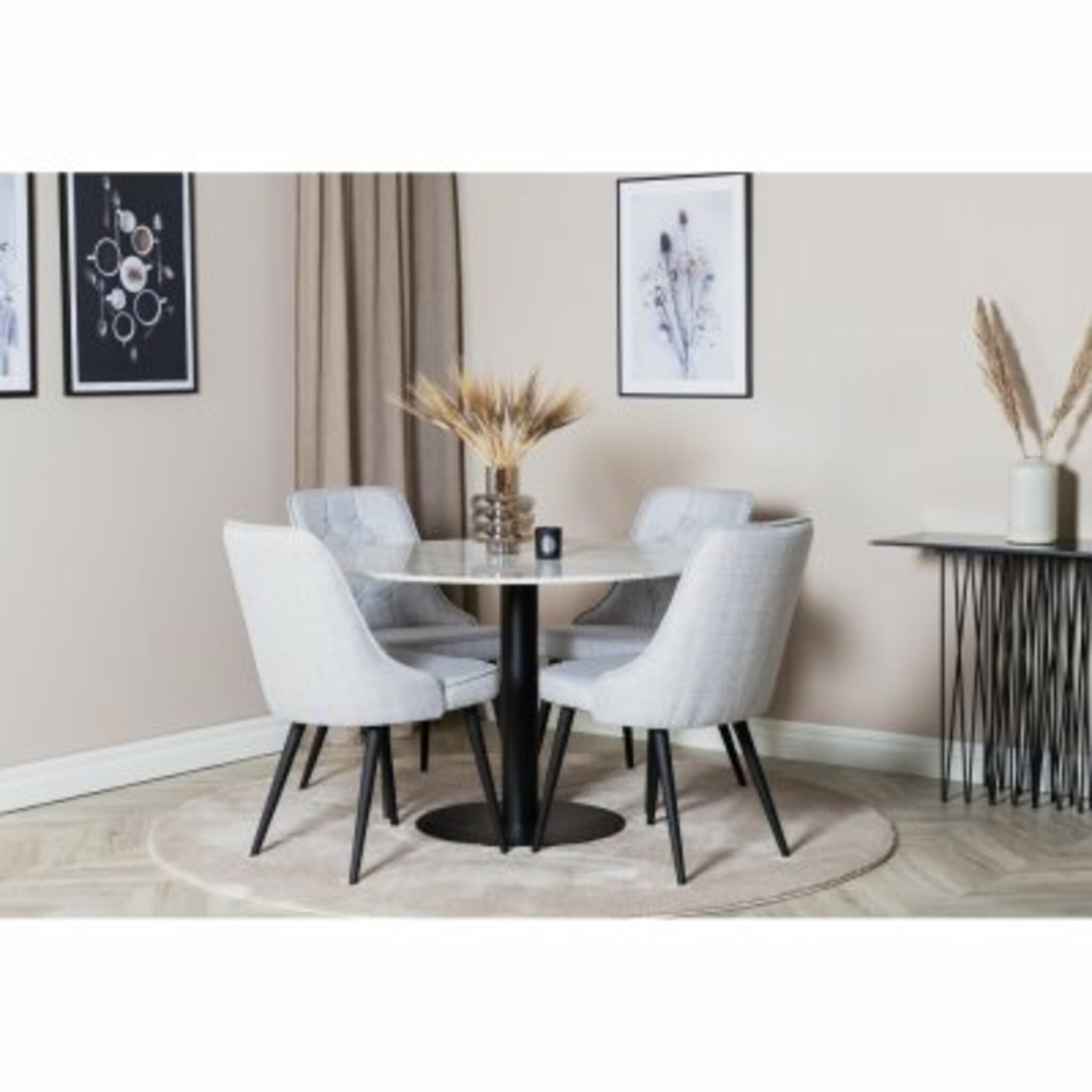 Matgrupp, matbord Estelle Ø106cm, vit marmor/svart + 4 st matstol Velvet Deluxe, ljusgrå/svart