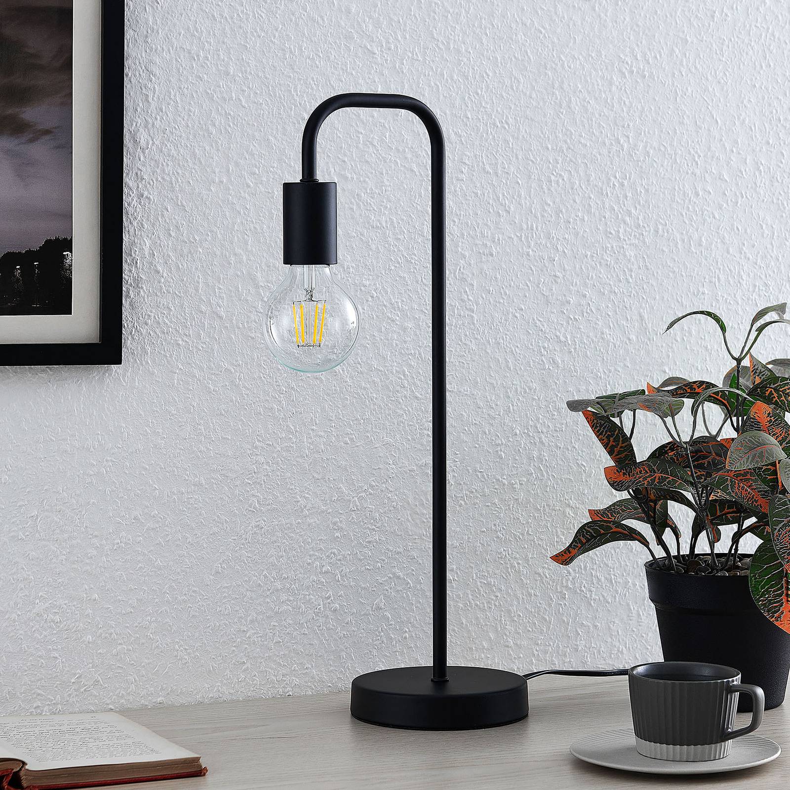 Lindby Erivana bordslampa, svart