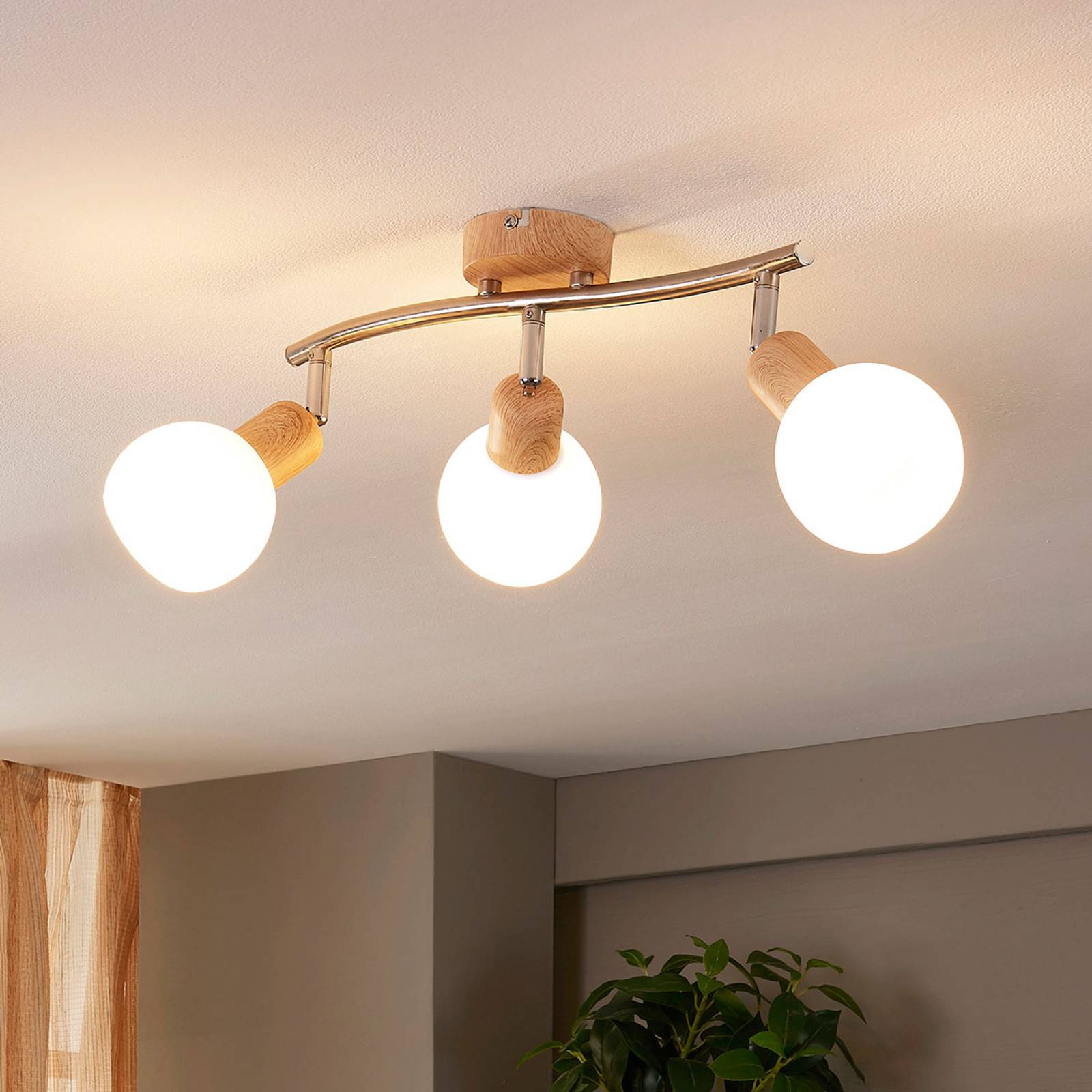 Vacker taklampa Svenka med E14-LED-lampor
