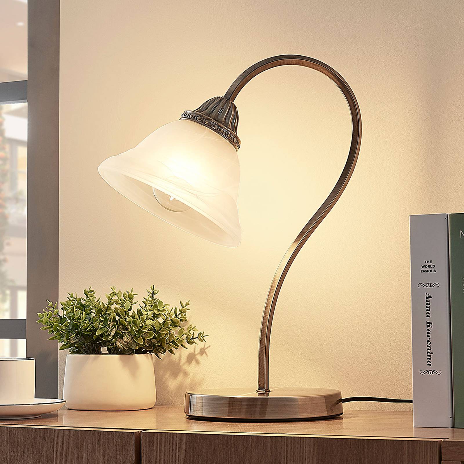 Böjd bordslampa Mialina, E27 LED