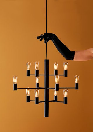 Manola 12 Kronor Svart E14 Dimbar LED