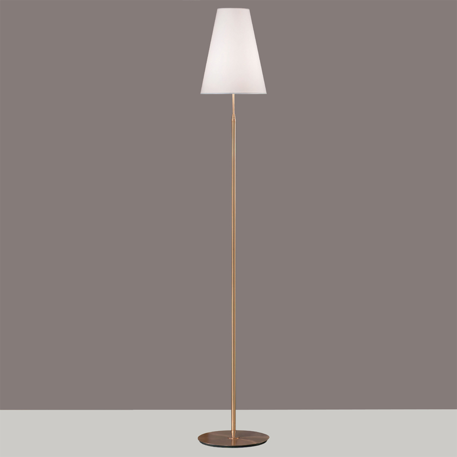 Golvlampa Clemo med guldfärgat stativ