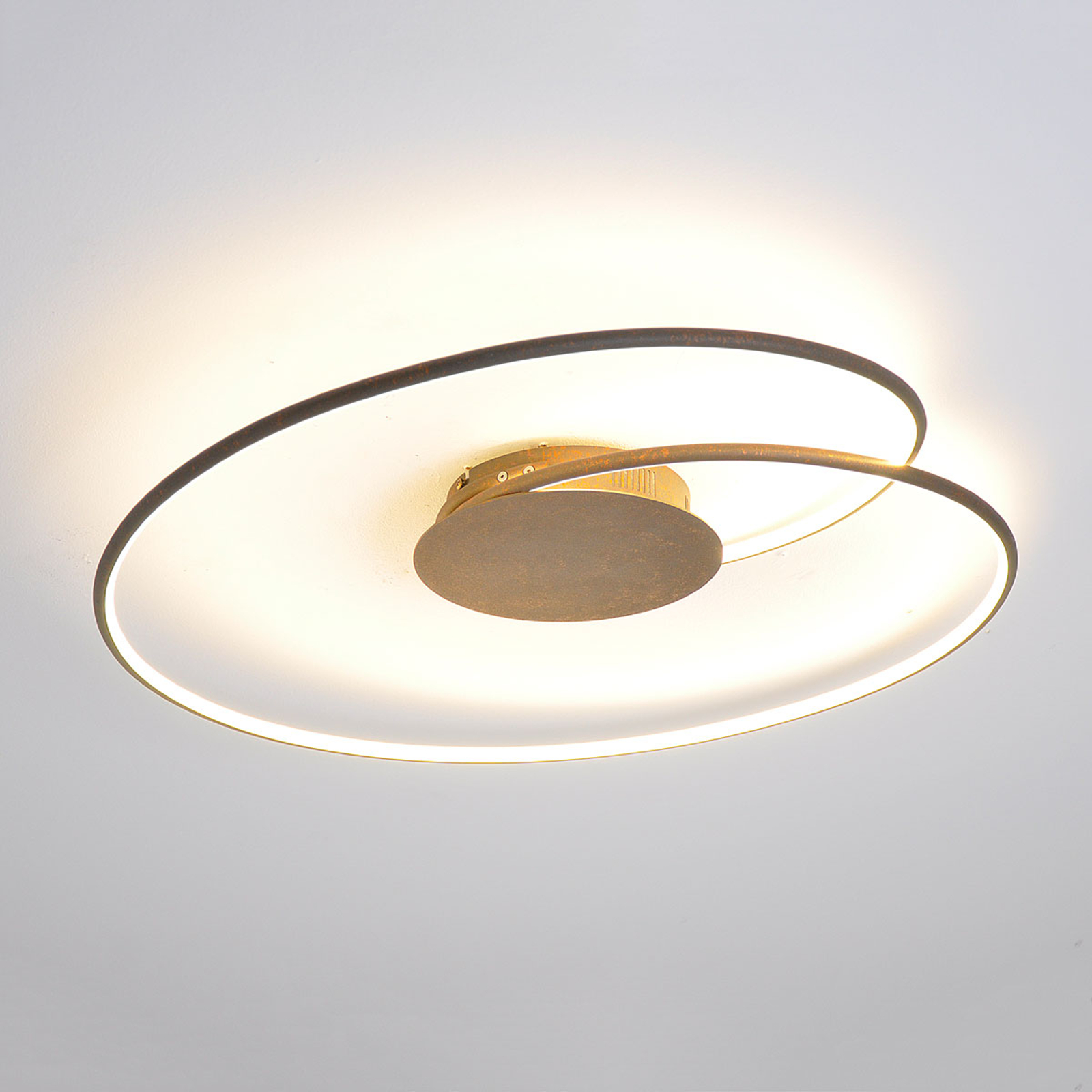 Snygg LED-taklampa Joline i rostbrunt