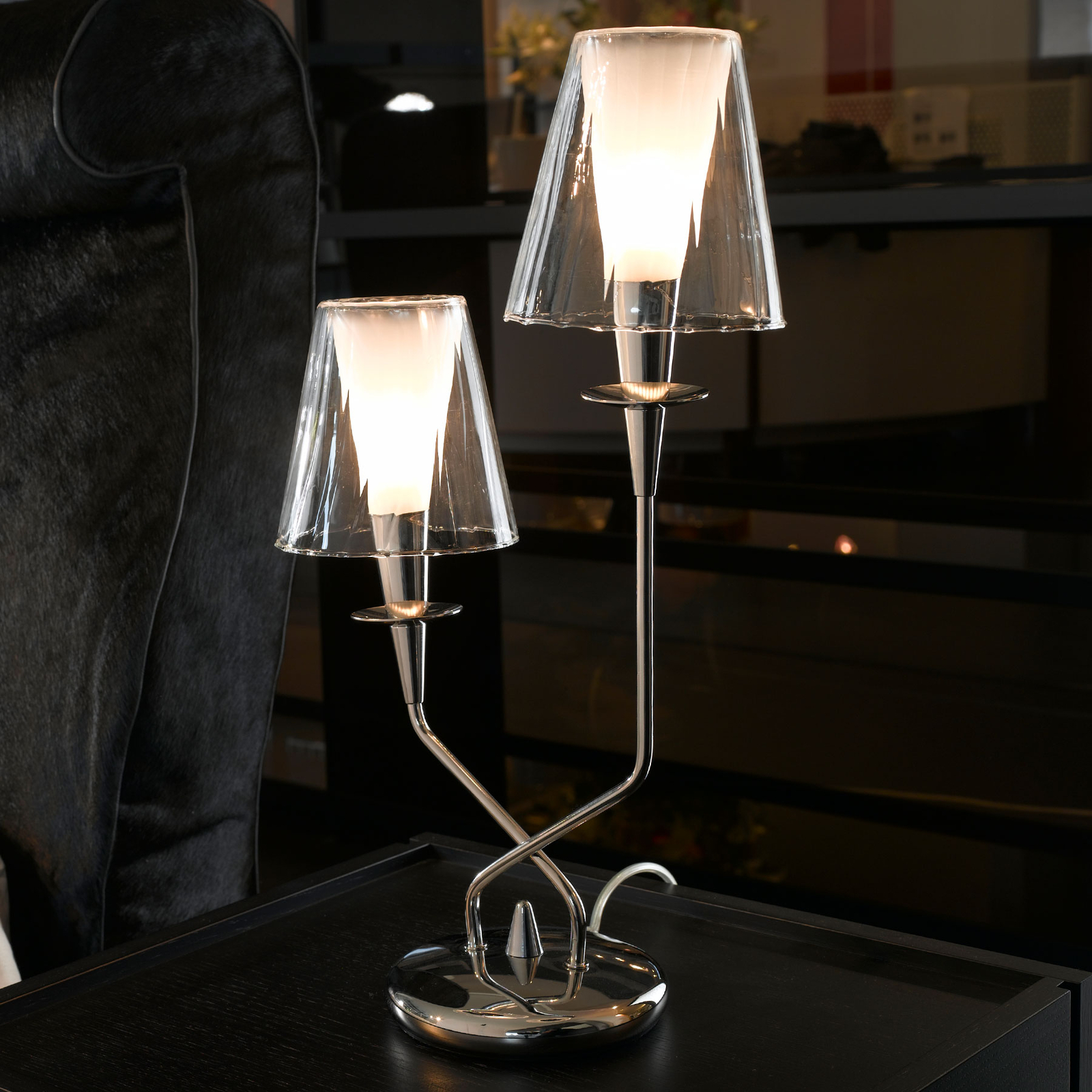 Bordslampa Opera, 2 lampor, klara skärmar