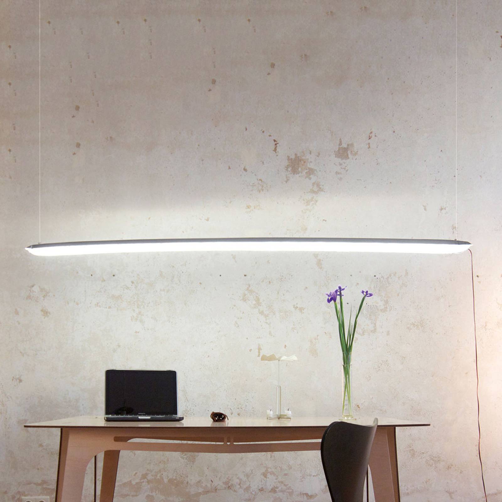 Ingo Maurer Blow me up LED-lampa 180 cm silver