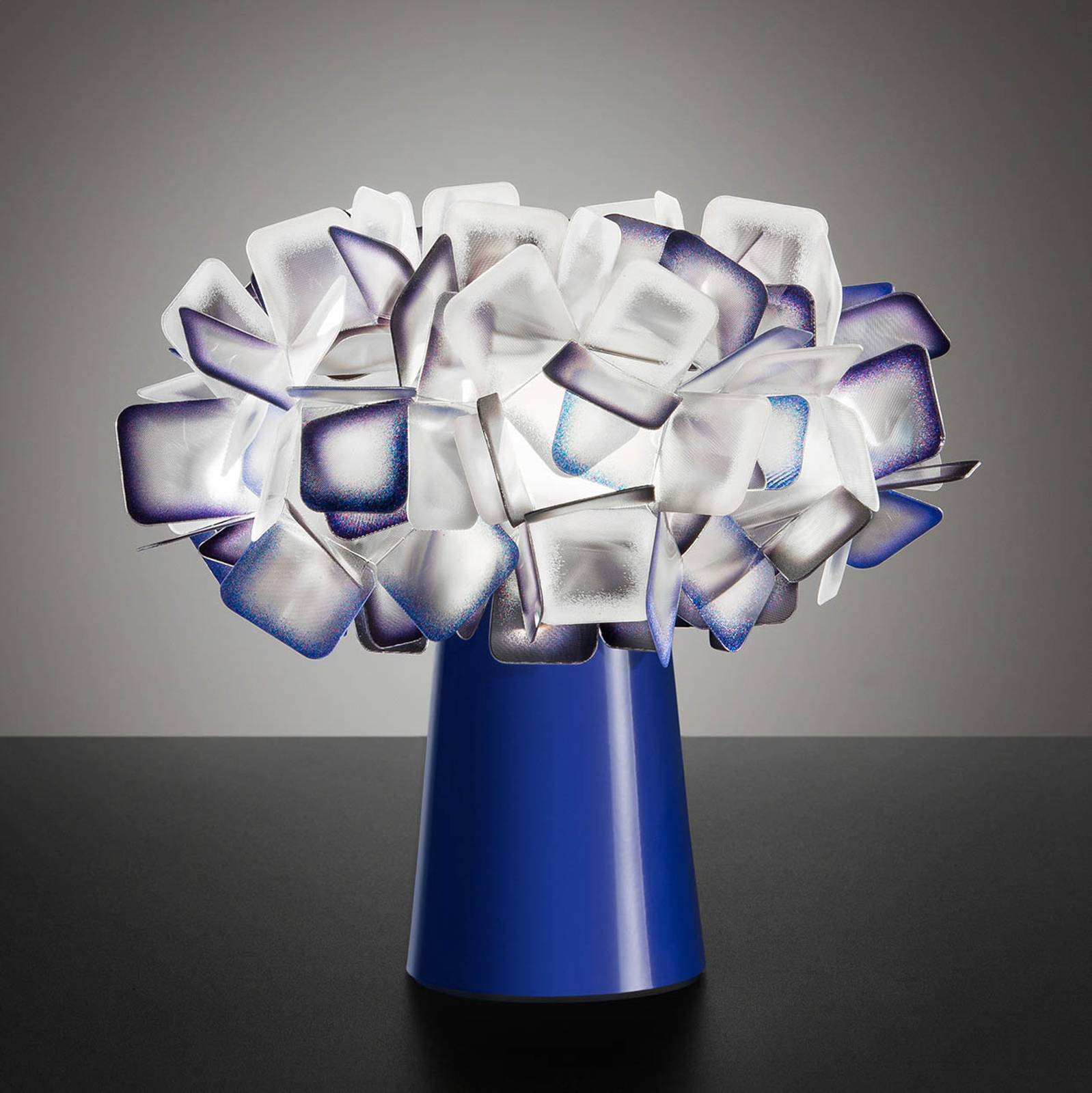 Extravagant bordslampa Clizia, plommon