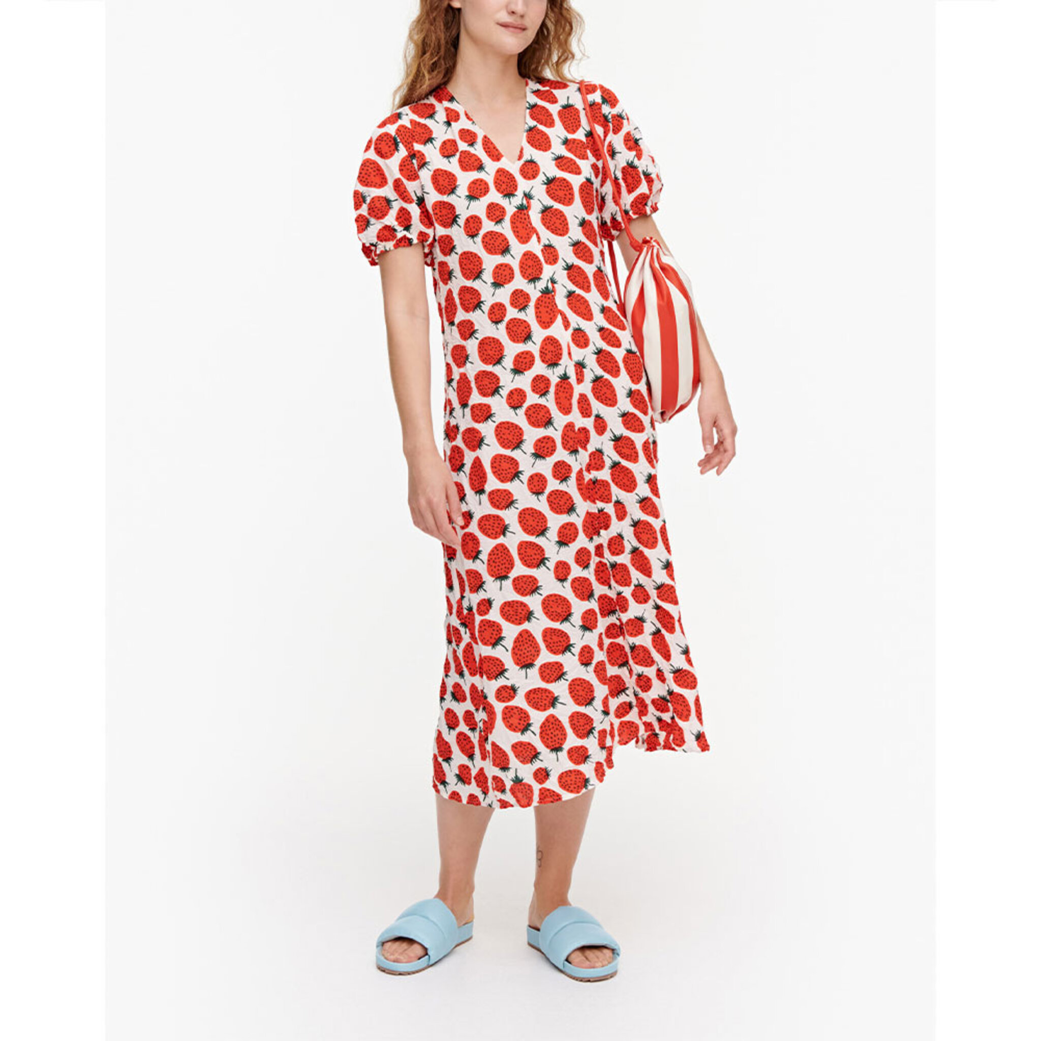 Lennellä Mansikka Dress
