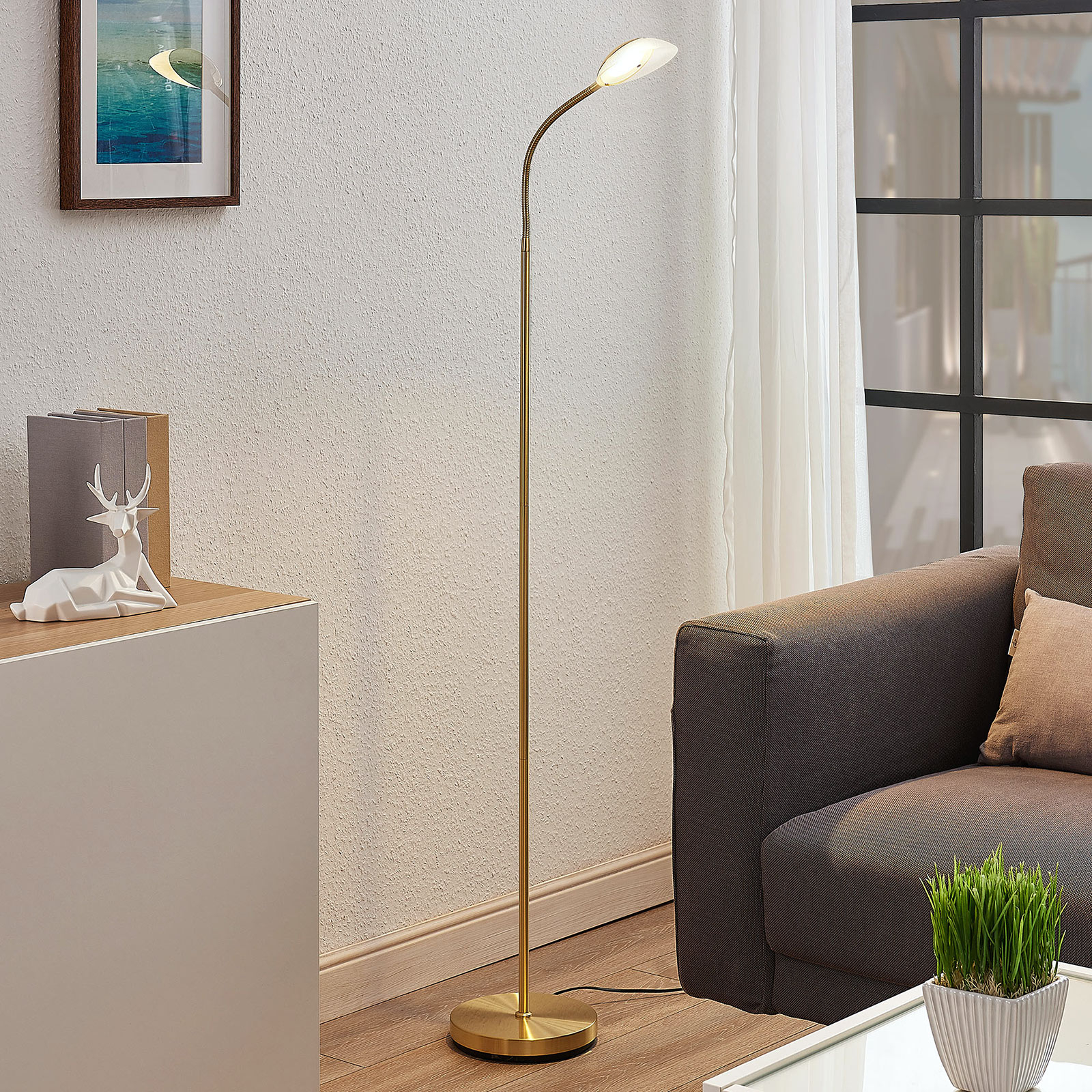 LED-läslampa Ajenne med flexarm, mässing