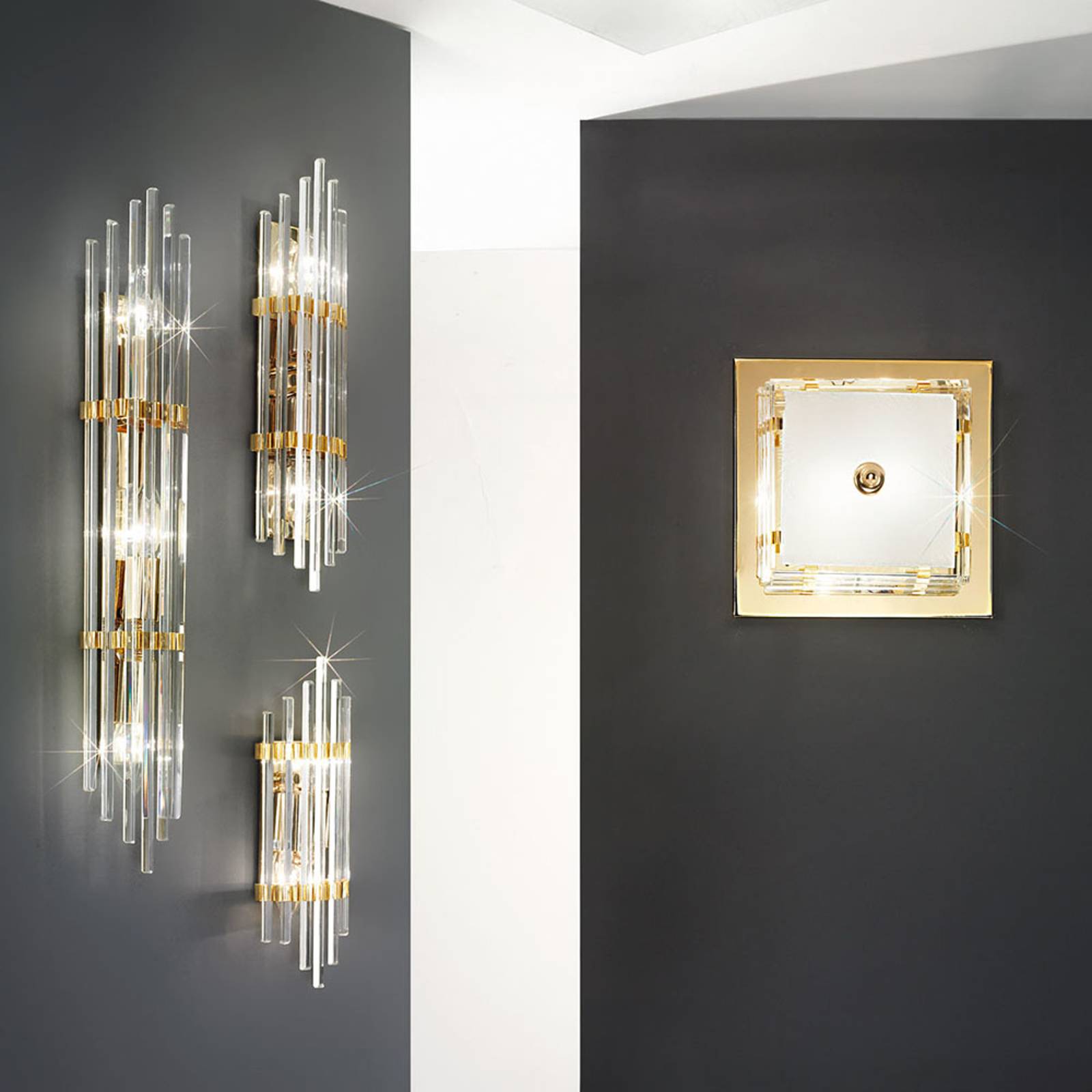 Vägglampa Ontario, höjd 31 cm, guld