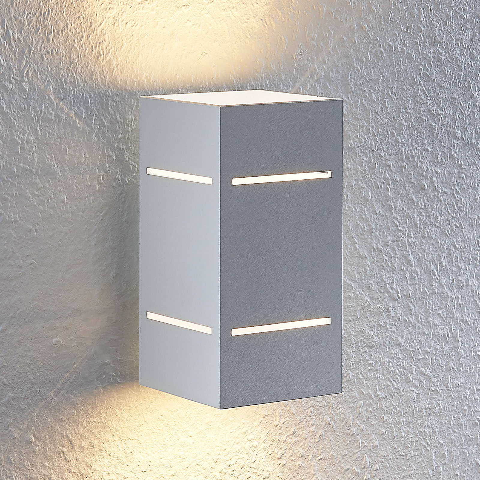 Lindby Sita vägglampa av aluminium, vit