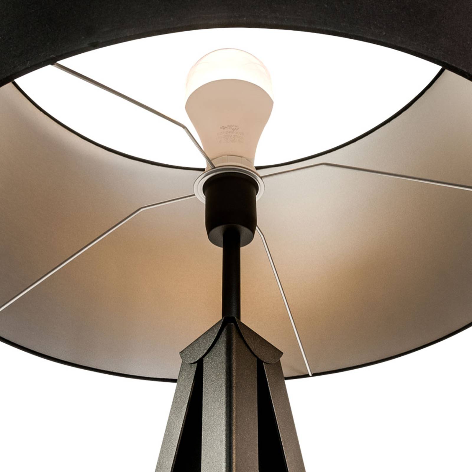 Golvlampa Tago, trebent, skärm svart/silver