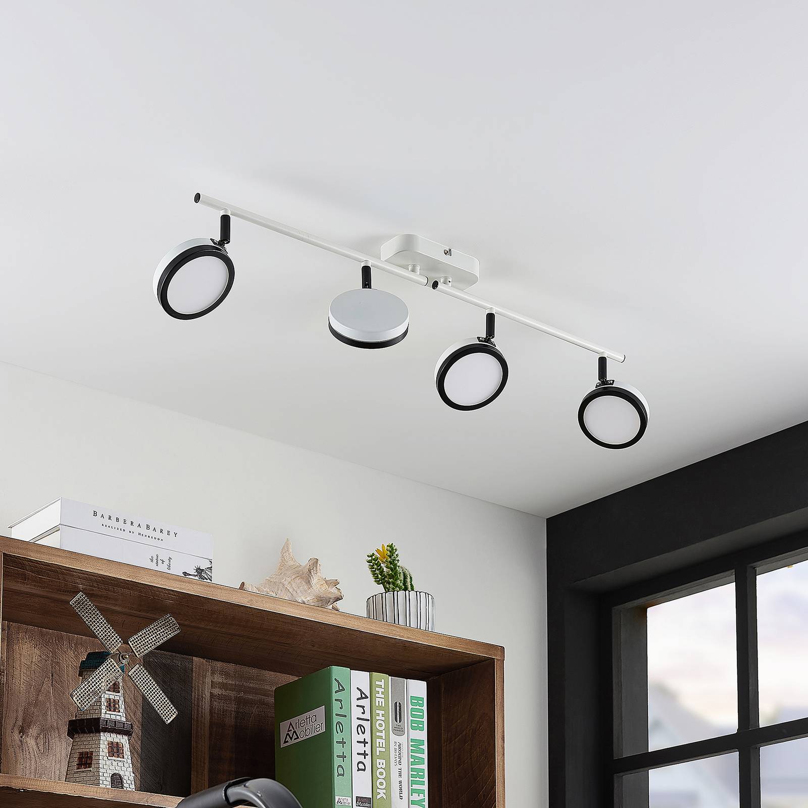 Lindby Vesim LED-spotlight, vit, 4 lampor