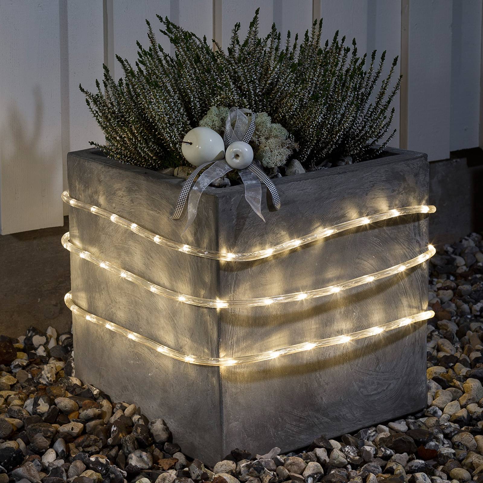LED-ljusslinga 6m utomhusbruk sensor 96arm. vv bat