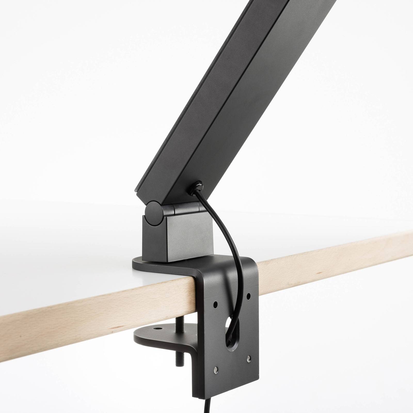 Luctra TableProRadial bordslampa klämma svart