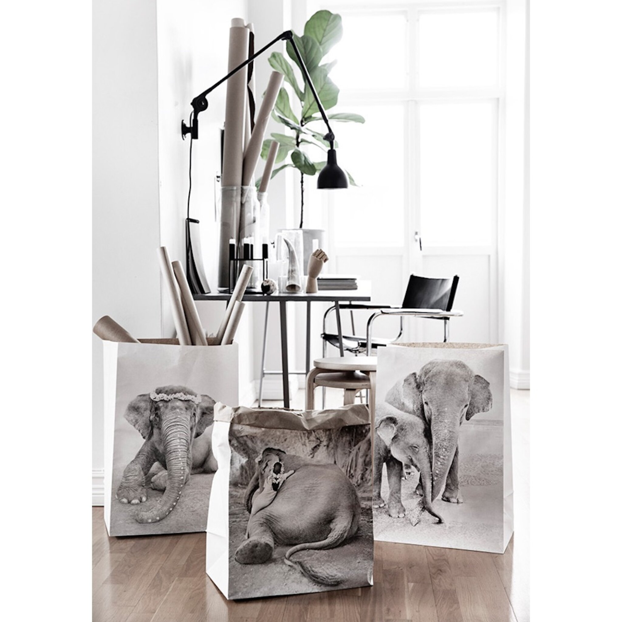 Craft paper bag Elephants, set of 3 motive