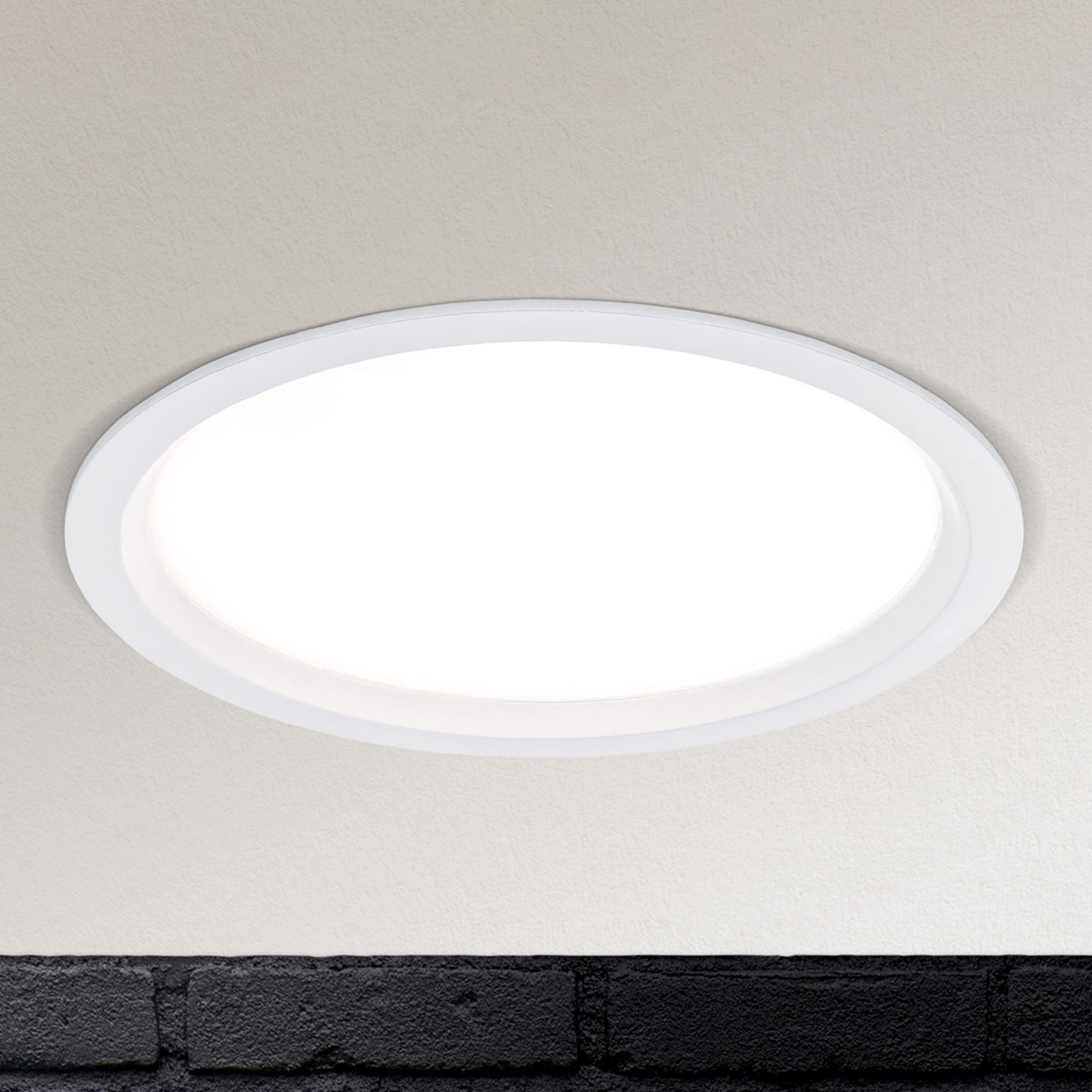 LED-inbyggnadslampa Spock dimbar Ø 17 cm vit