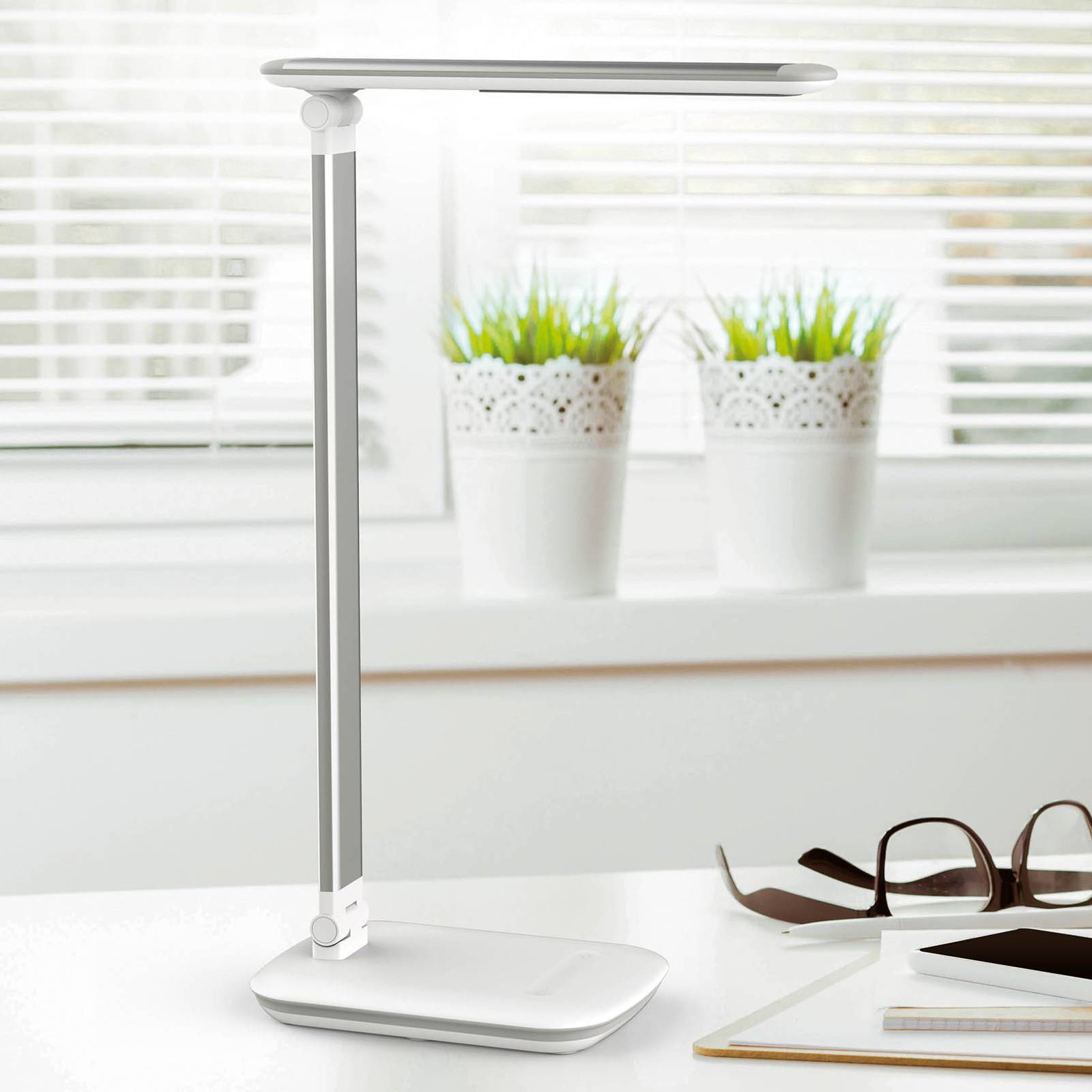 MAULjazzy - dimbar LED-skrivbordslampa