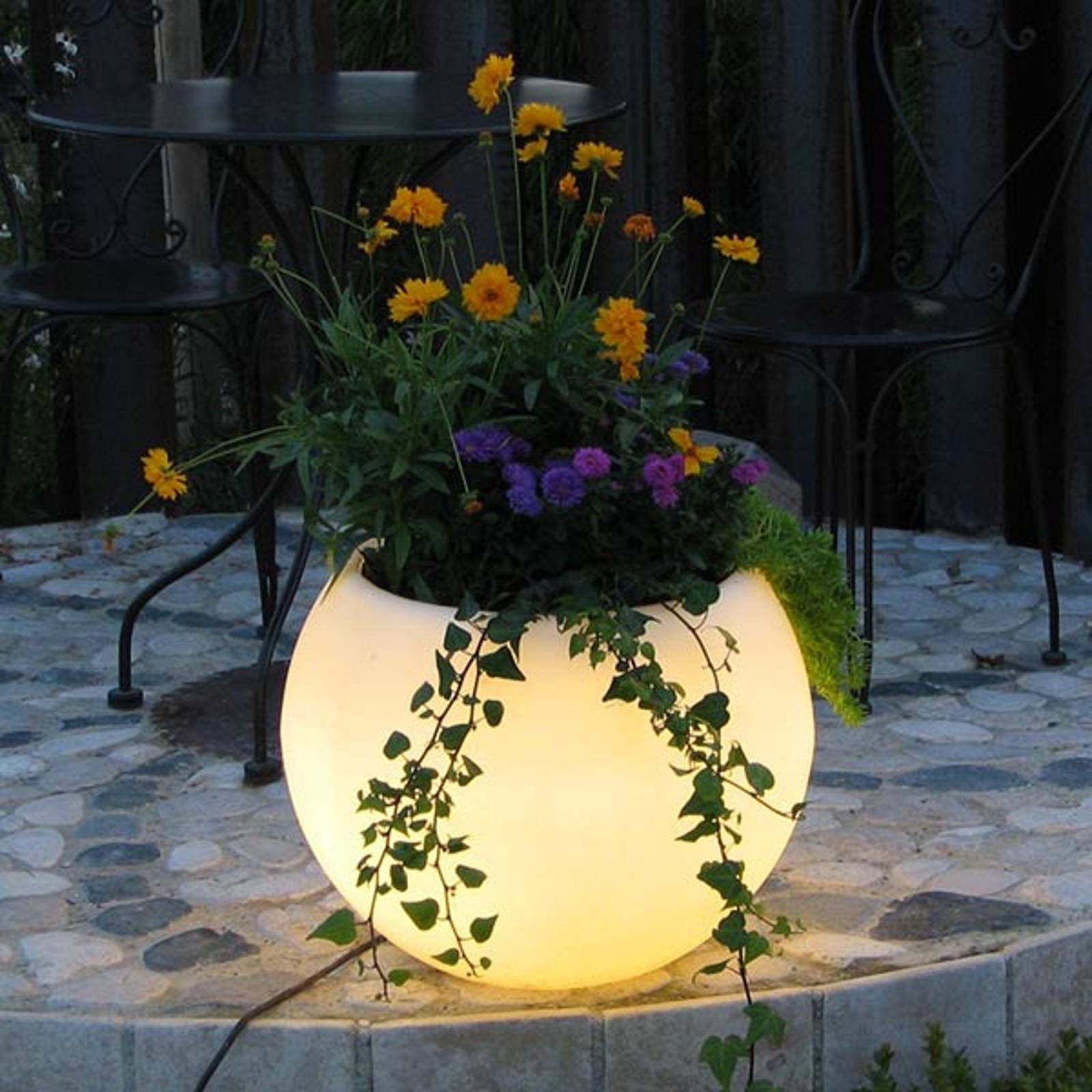 LED-blomkruka Flora batteri 50 cm vita LEDs