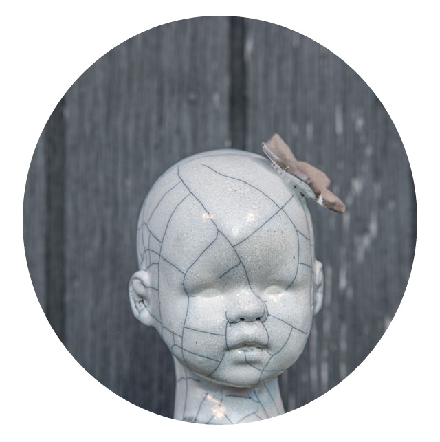 RAKUDOLL vit/ svart blomma, Hammar Posse