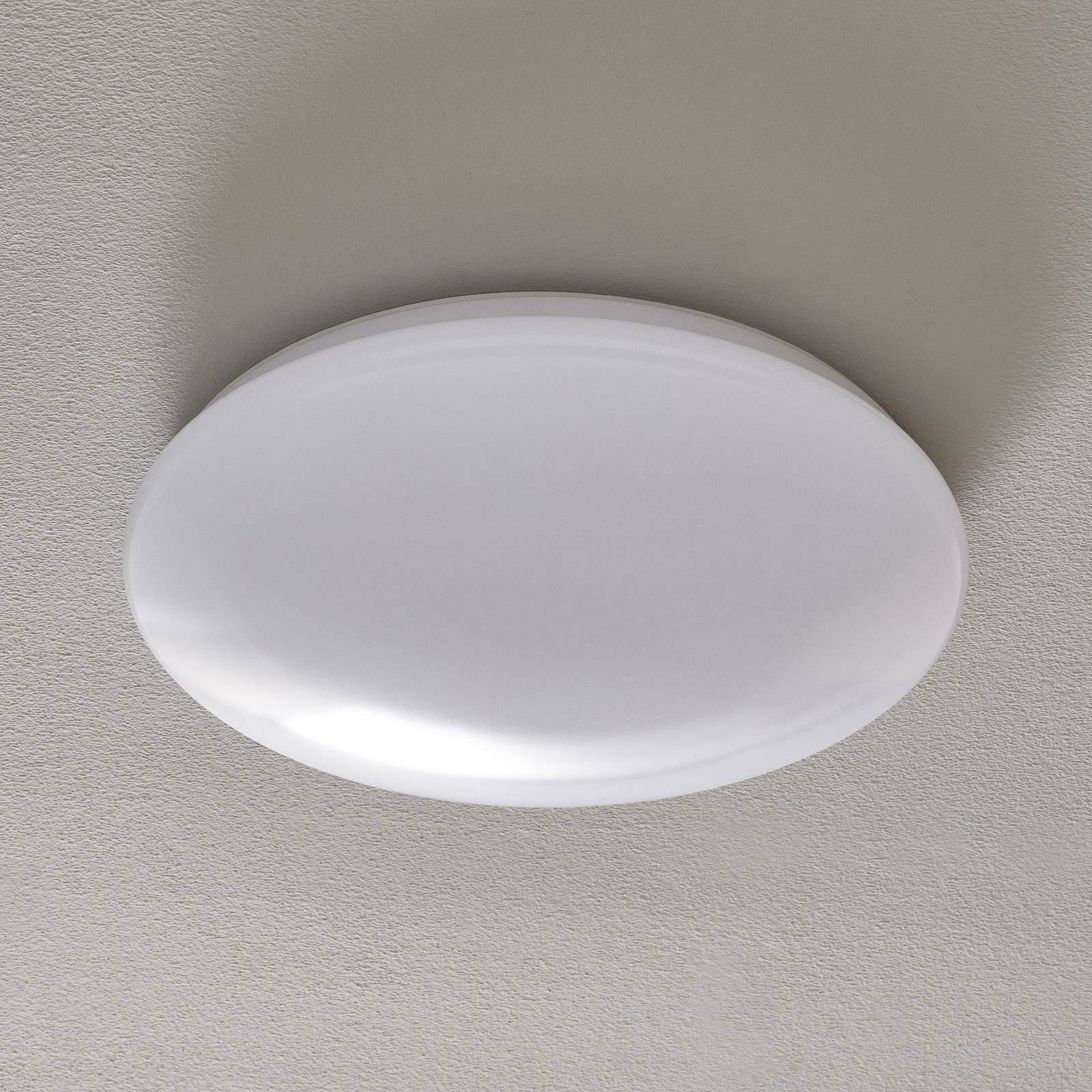 Effektstark LED-taklampa Altona med sensor