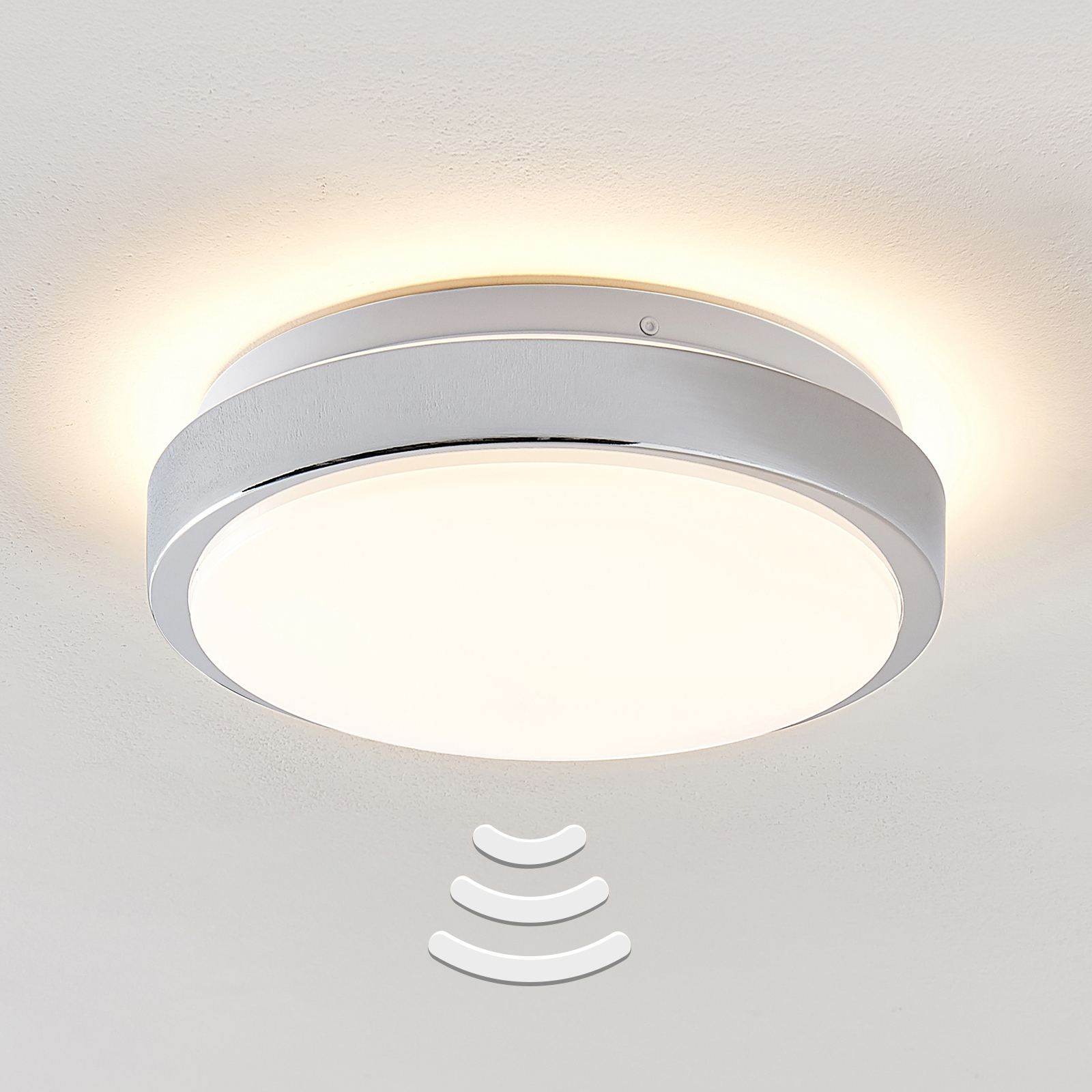 Lindby Camille LED-sensor-taklampa Ø26cm krom