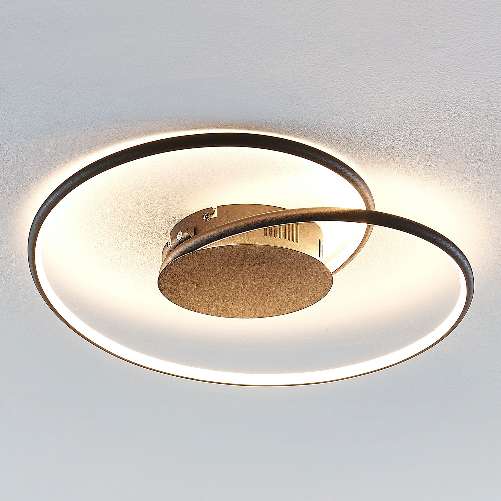 Lindby Joline LED-taklampa, svart, 45 cm