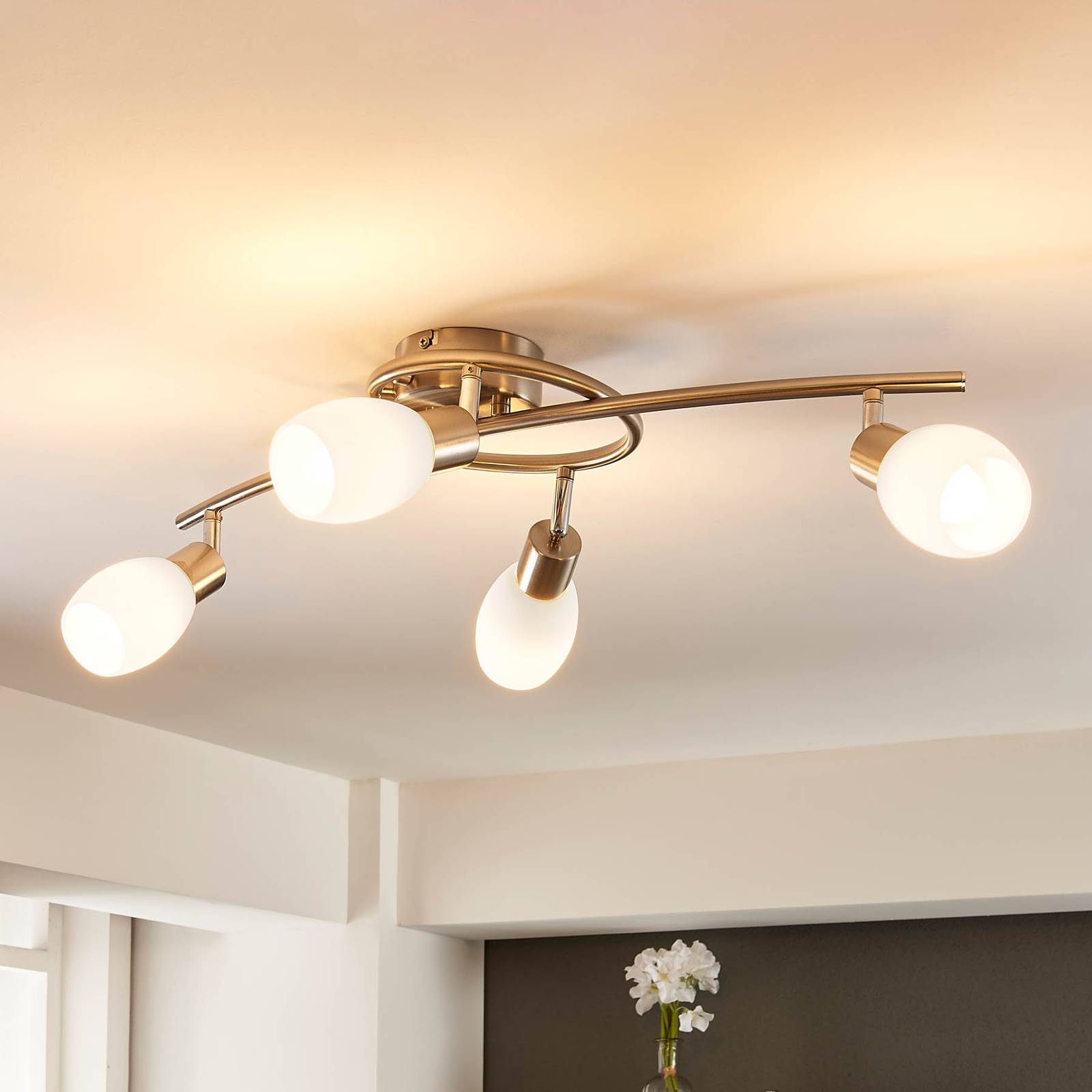LED-taklampa Arda, dimbar med strömbrytaren