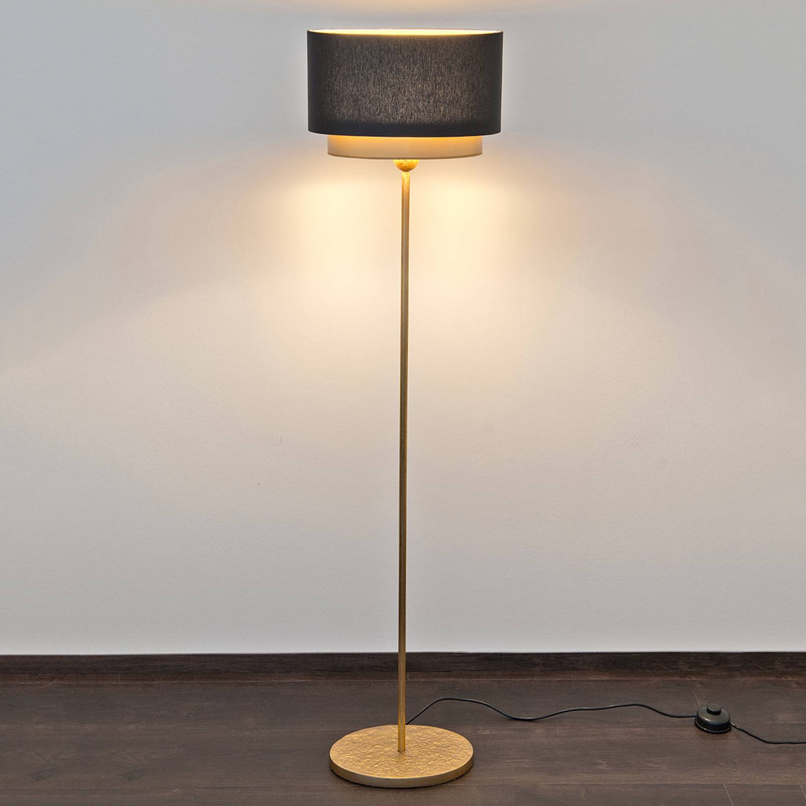 Mattia Oval - glänsande golvlampa