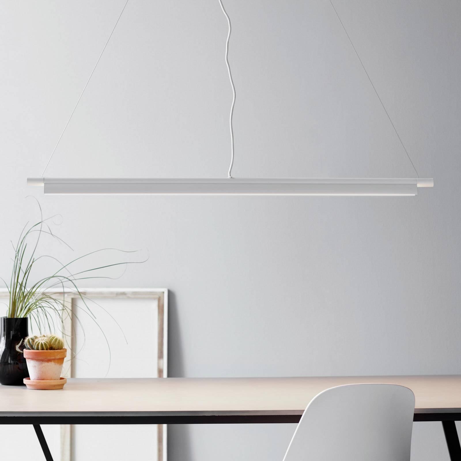 Avlång LED-pendellampa Space B vit