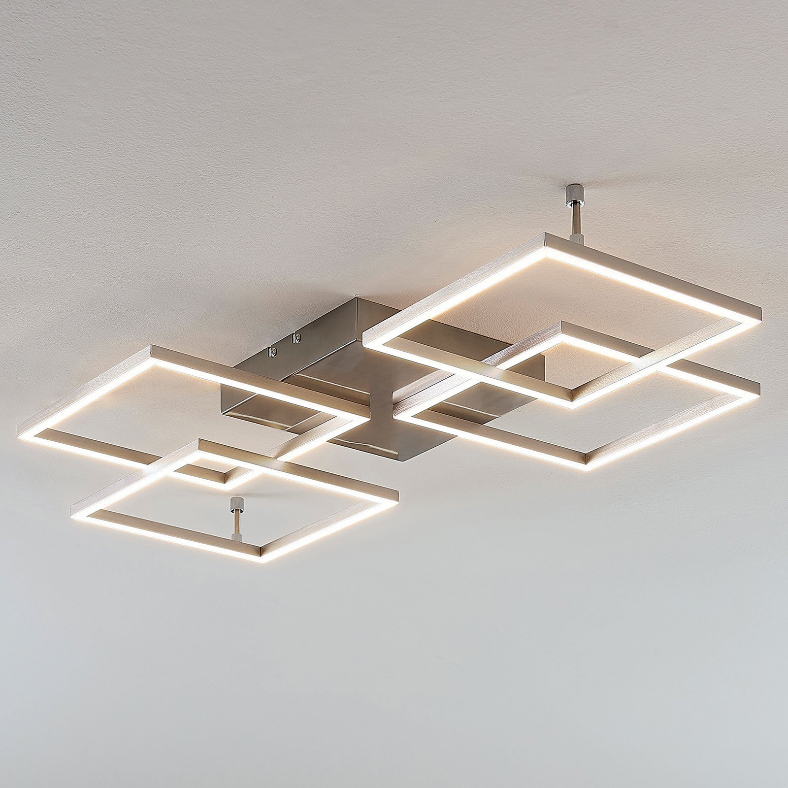 Dimbar LED-taklampa Quadra, 4 ljuskällor