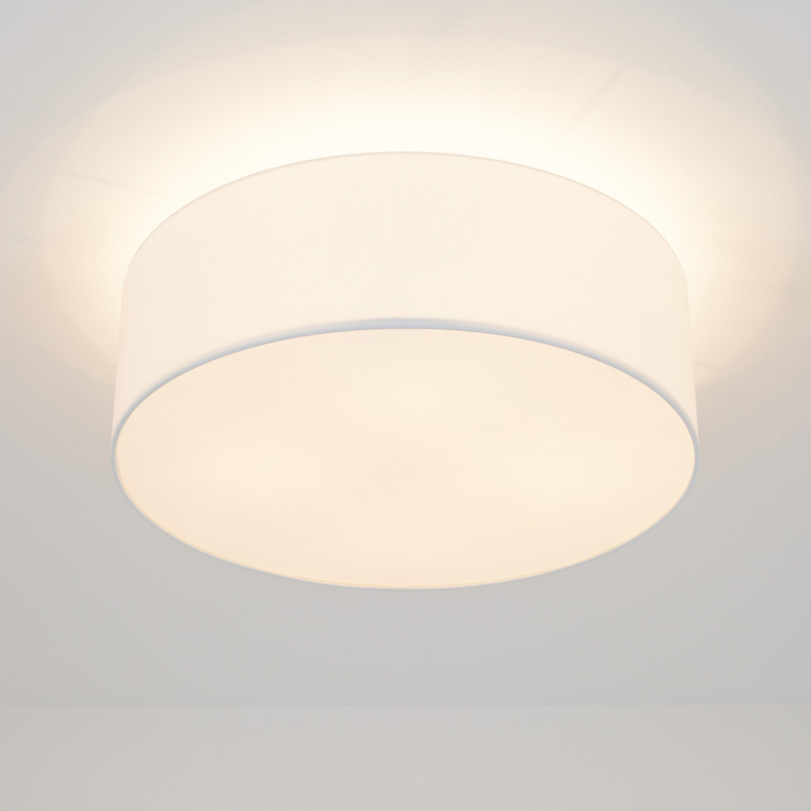 LED-taklampa Gala, 50 cm, chintzskärm vit