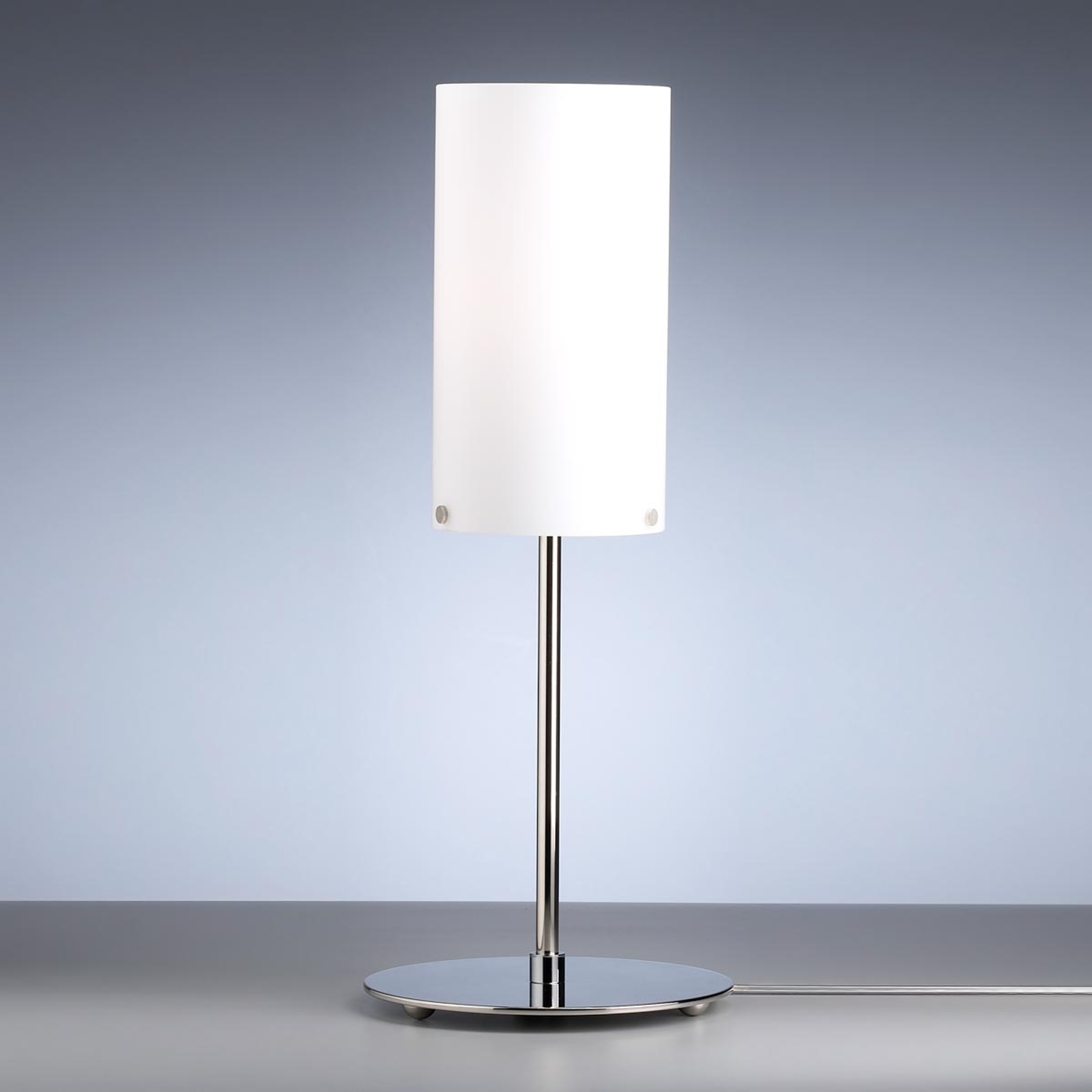 Cylinderformad bordslampa av Walter Schnepel