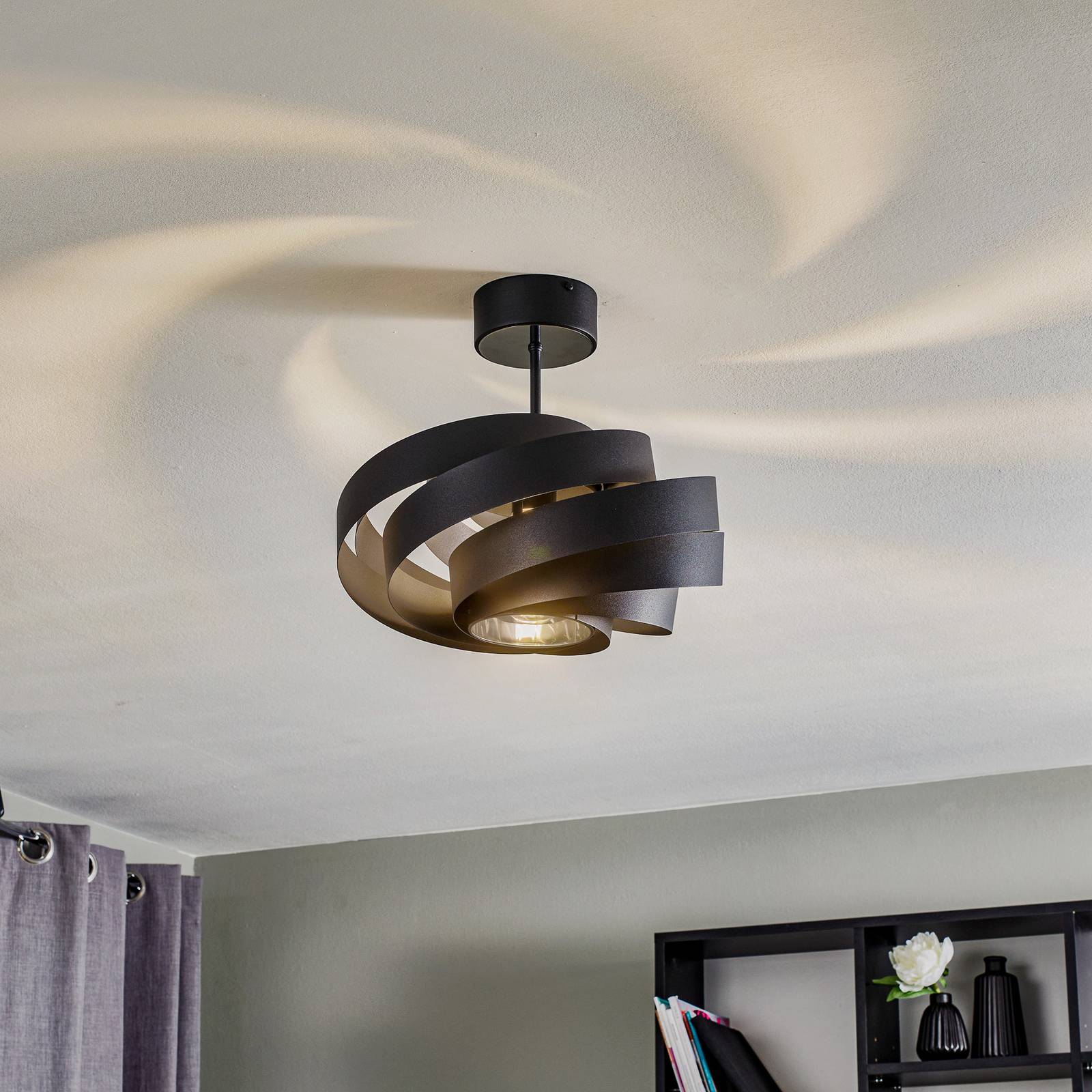 Taklampa Vento svart Ø 40 cm