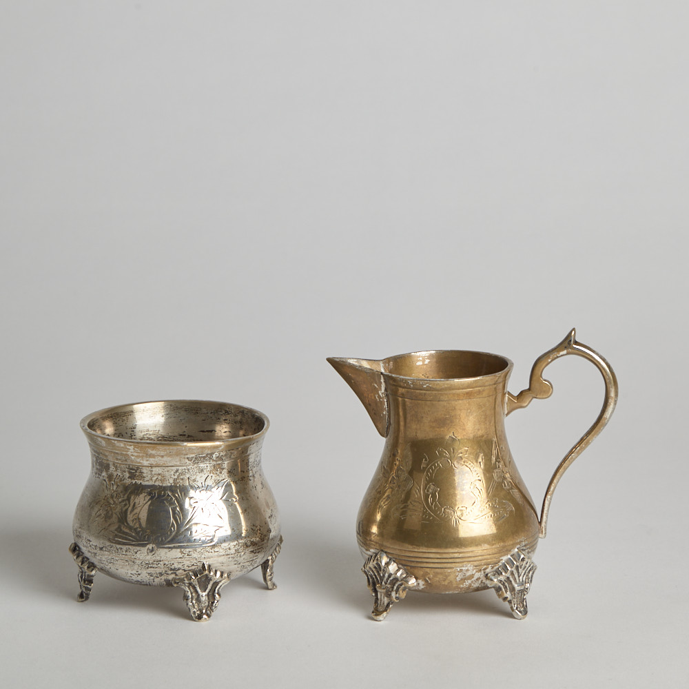 Vintage - Sockerskål och Gräddkanna i Silver