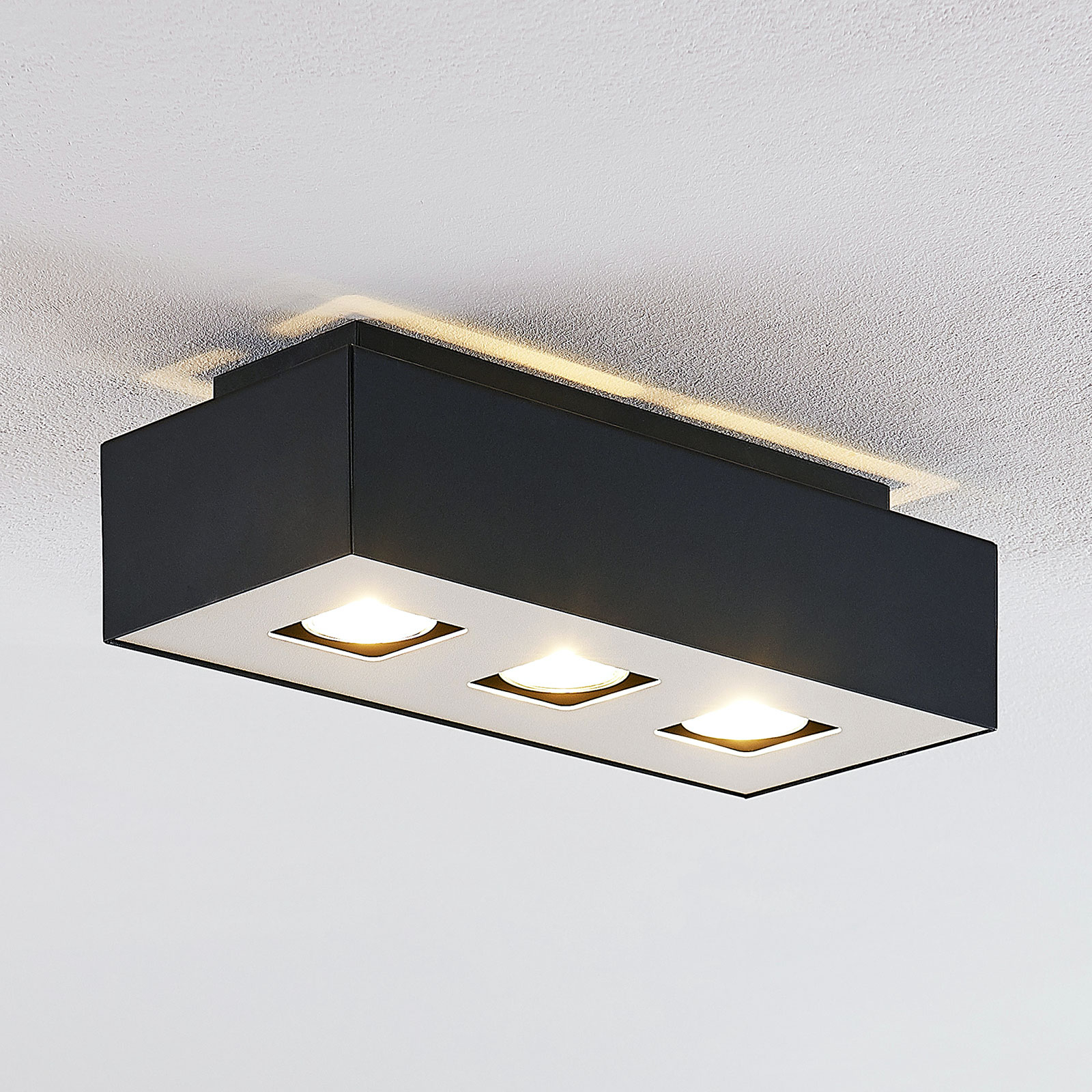 Lindby Kasi taklampa, svart 3 lampa, 34 x 14 cm
