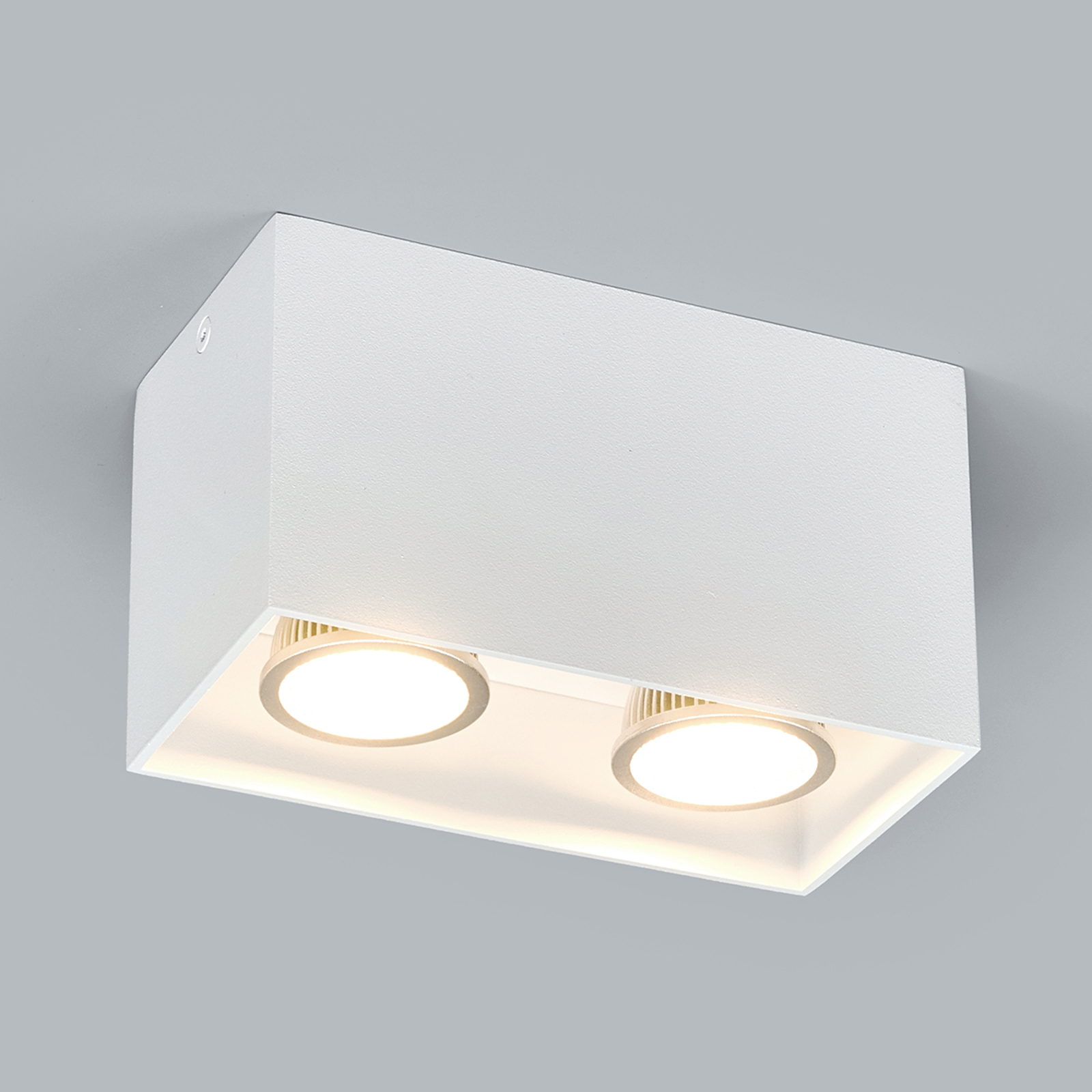 2 ljuskällor Påbyggnads-downlight Carson i vitt